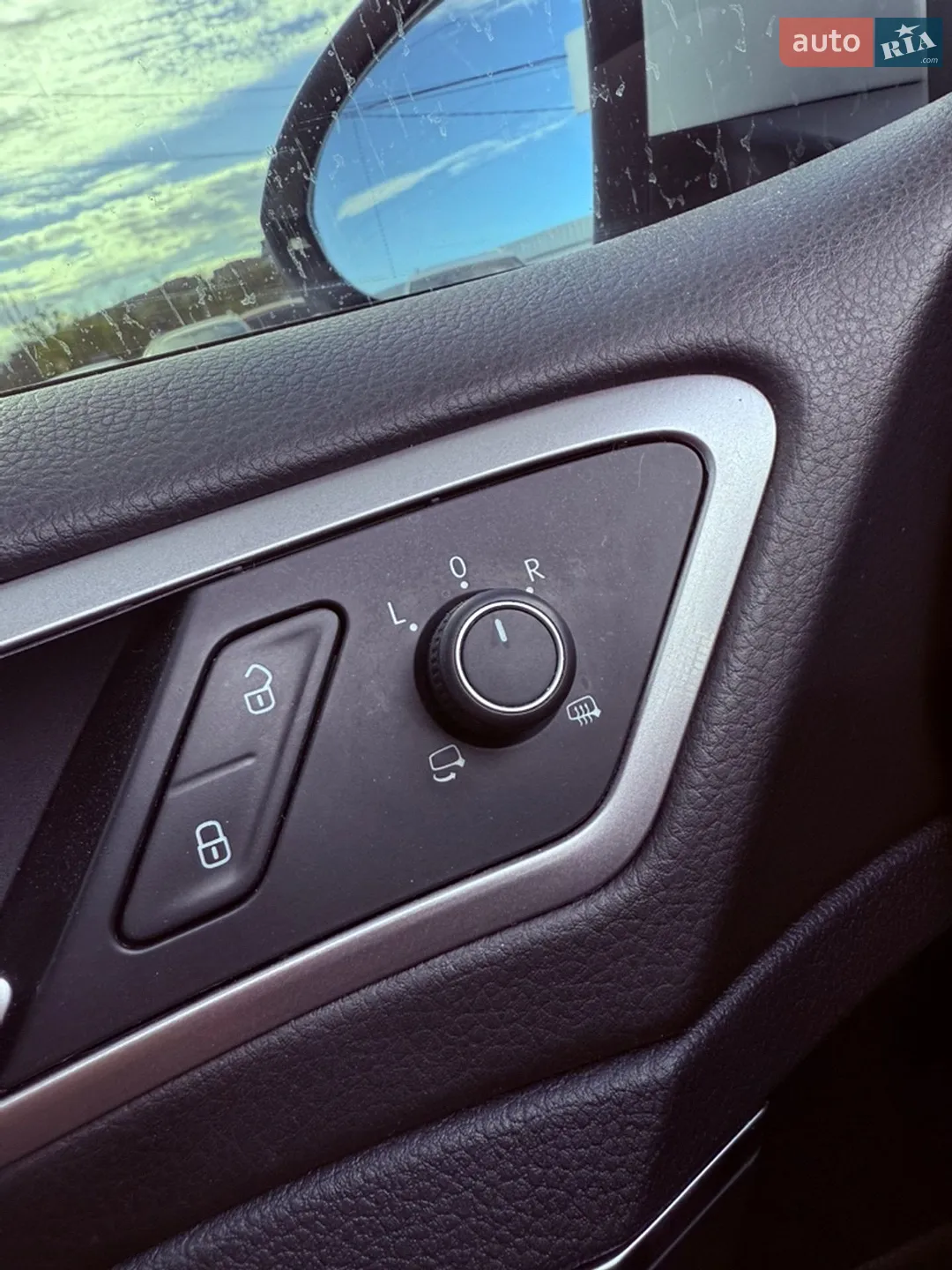 2015 Volkswagen Golf - мініатюра 30