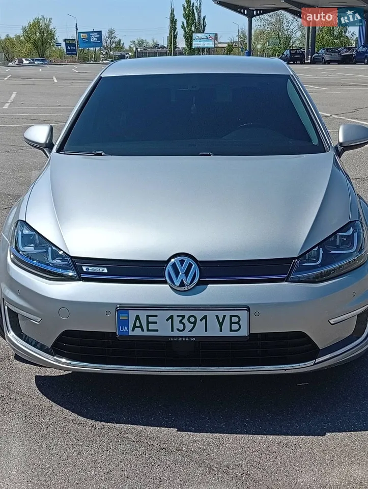 2014 Volkswagen Golf - мініатюра 32