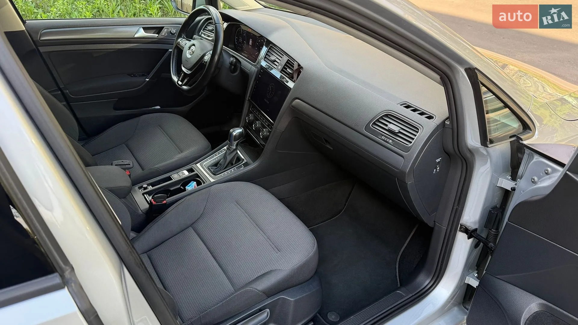 2019 Volkswagen Golf - мініатюра 13