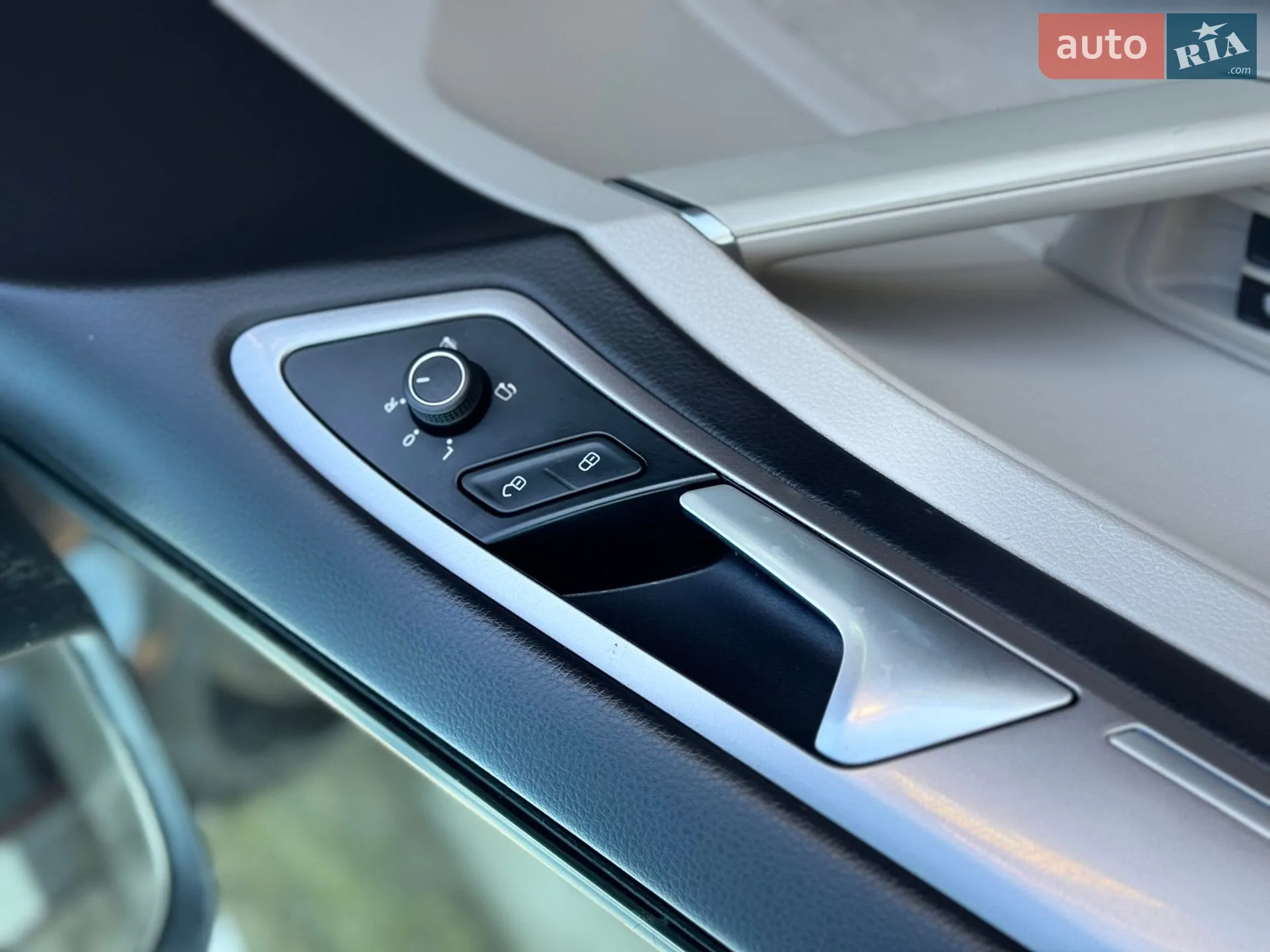 2015 Volkswagen Golf - мініатюра 28