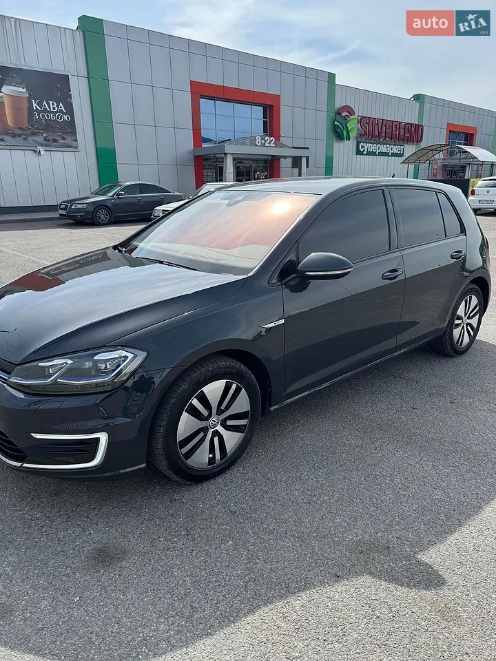 2020 Volkswagen Golf - мініатюра 17
