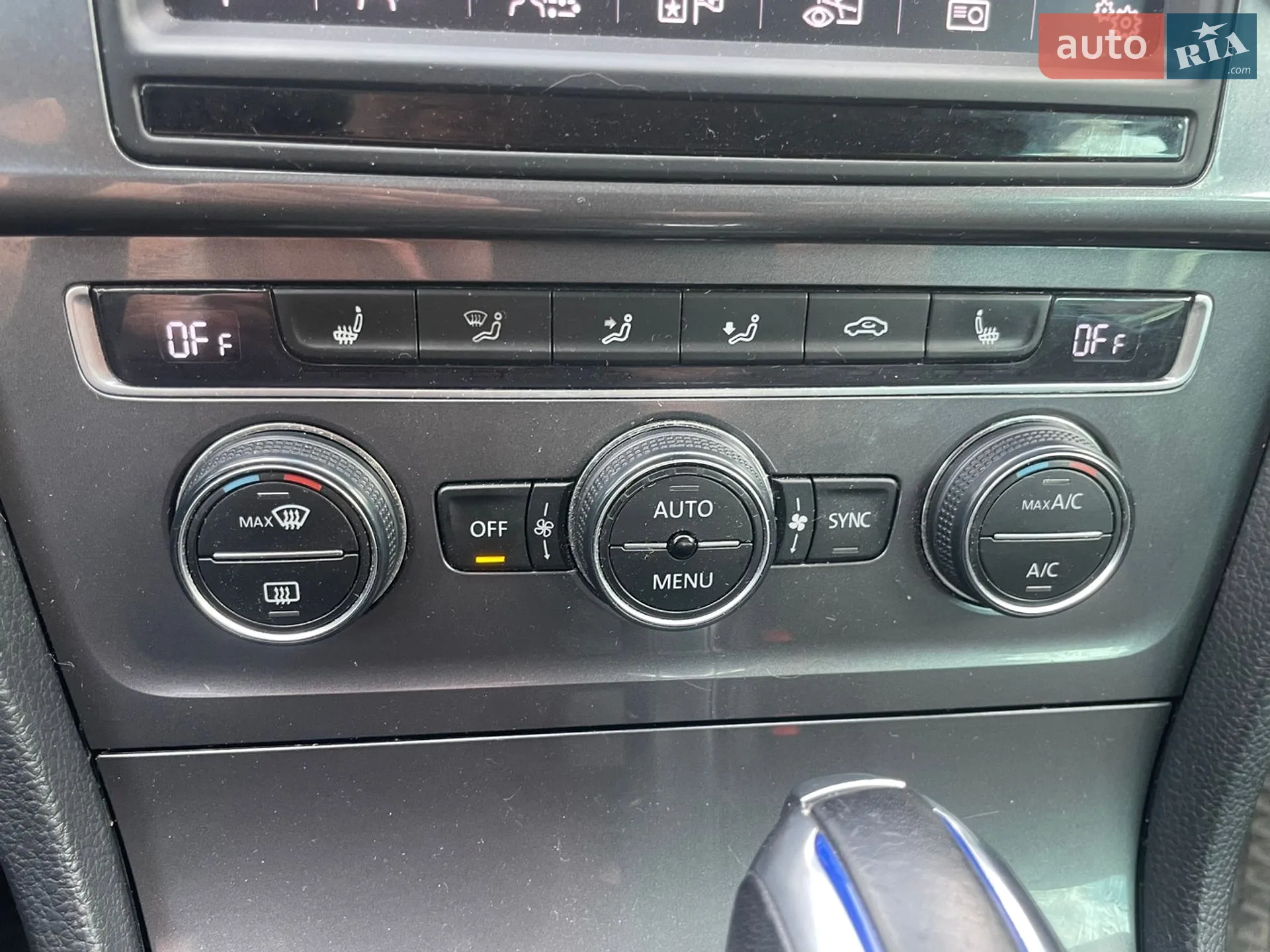 2015 Volkswagen Golf - мініатюра 35