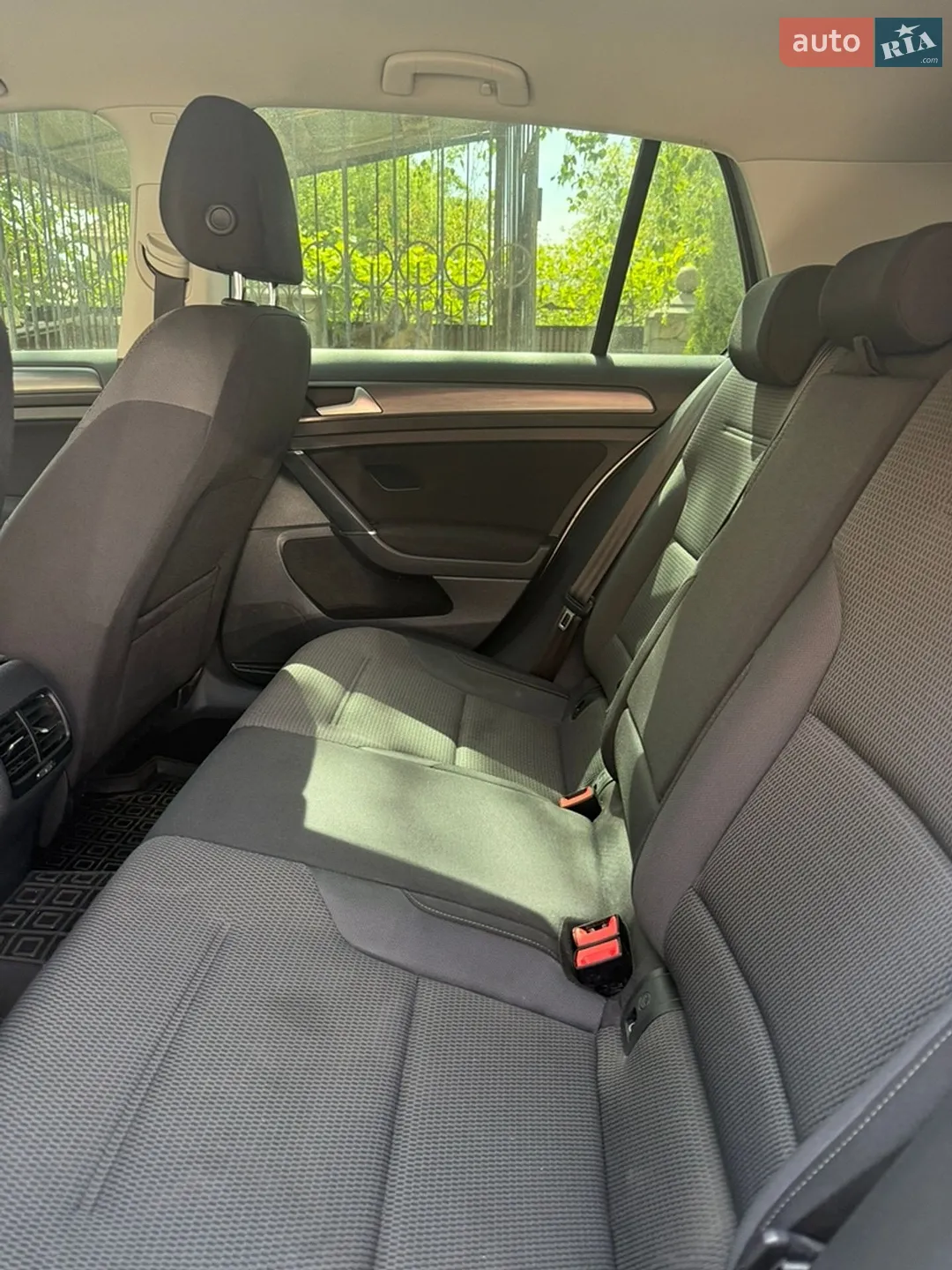 2019 Volkswagen Golf - мініатюра 9