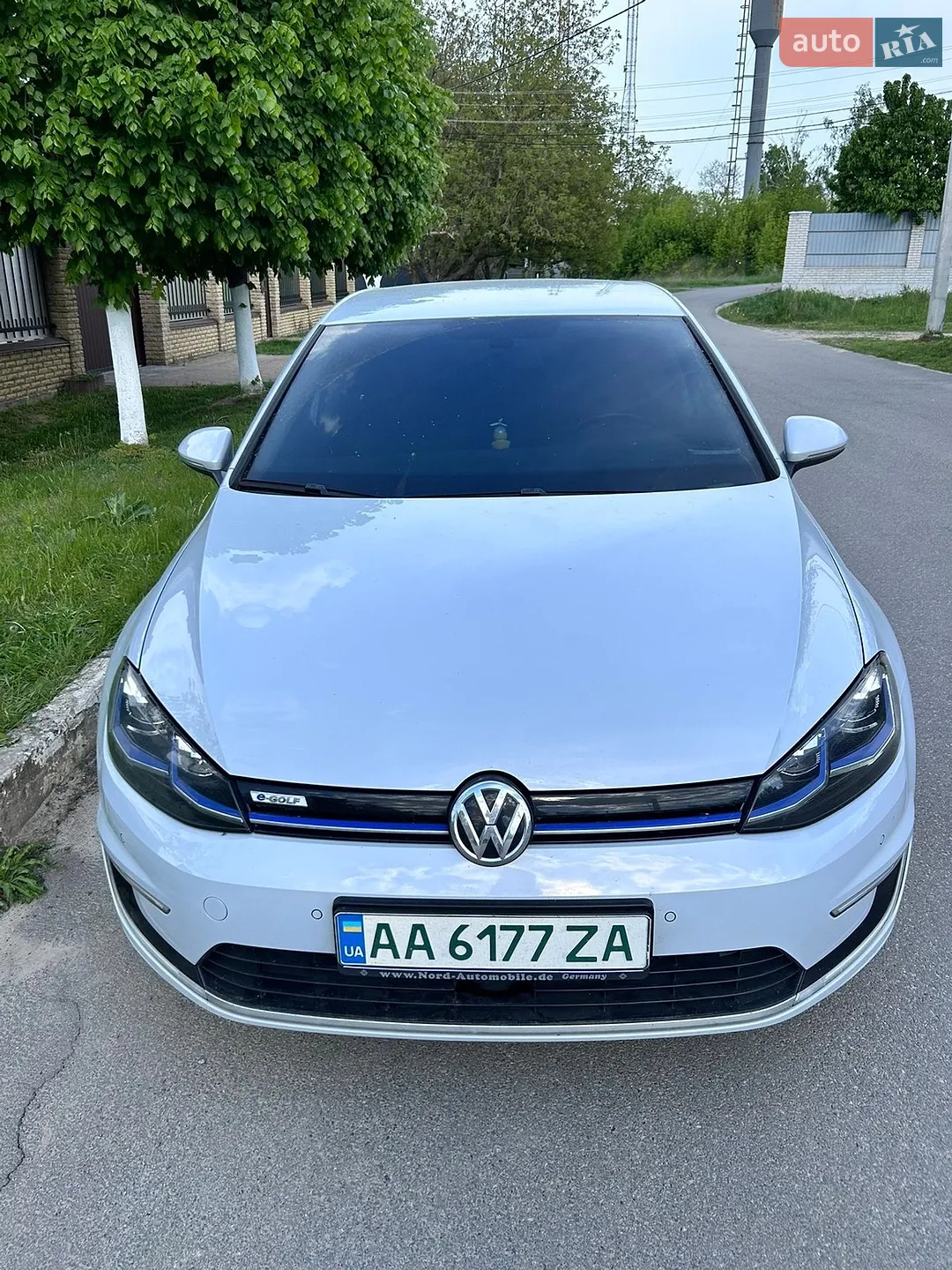 2017 Volkswagen Golf - фото 1