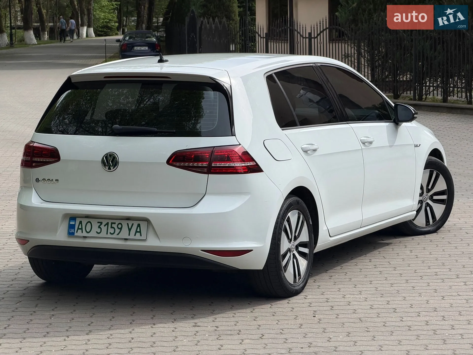 2014 Volkswagen Golf - мініатюра 17