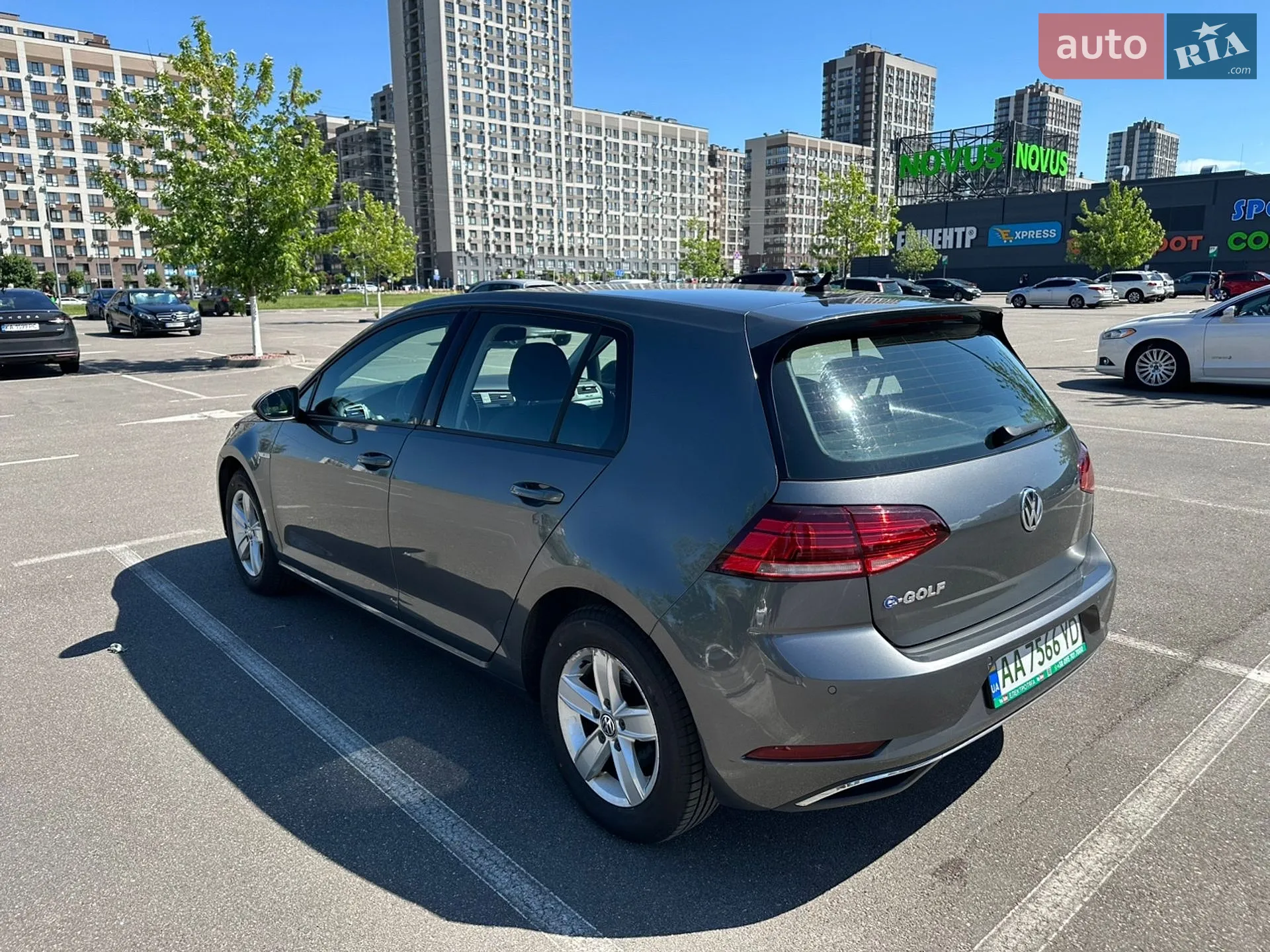 2017 Volkswagen Golf - мініатюра 3
