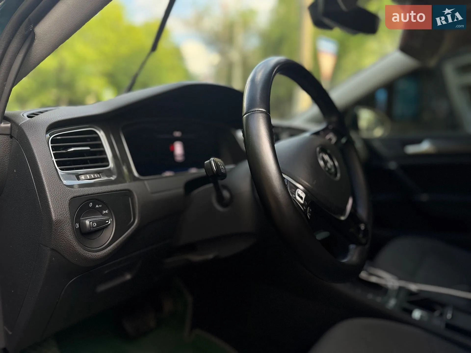 2017 Volkswagen Golf - мініатюра 9