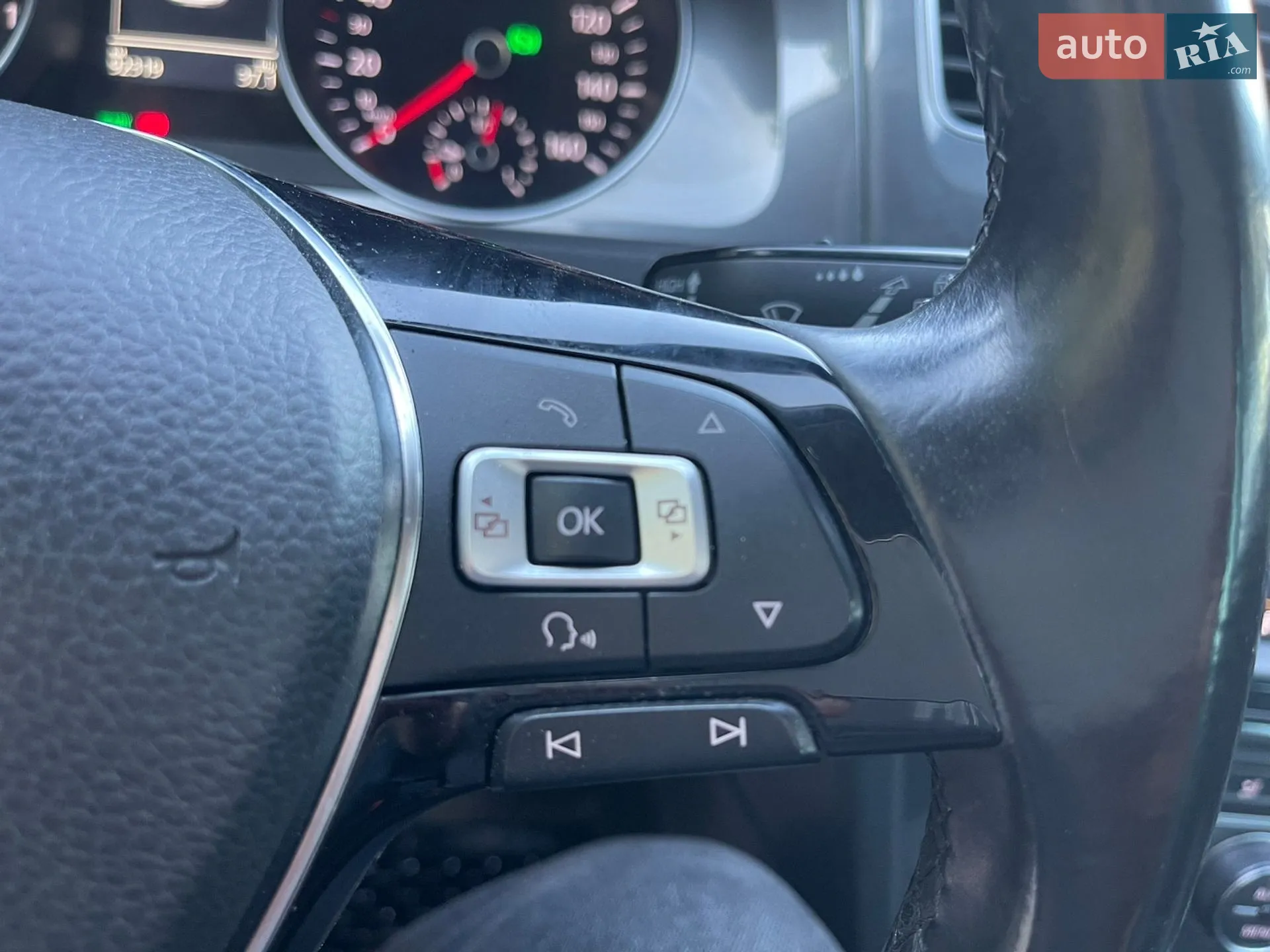 2015 Volkswagen Golf - мініатюра 40
