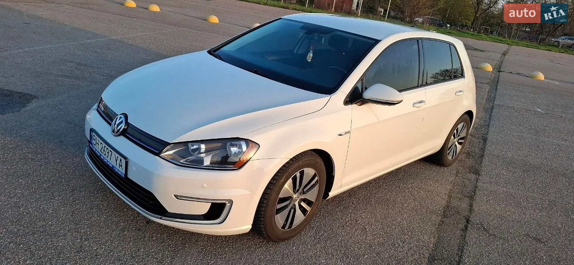 2016 Volkswagen Golf - мініатюра 2