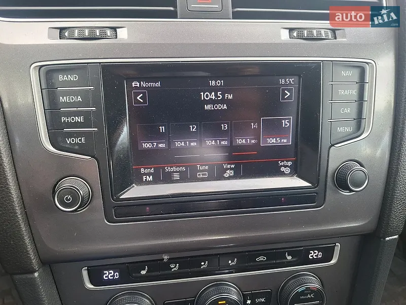 Volkswagen e-Golf 2015 VIN WVWKP7AU4FW906530 фото оголошення 15 з 68