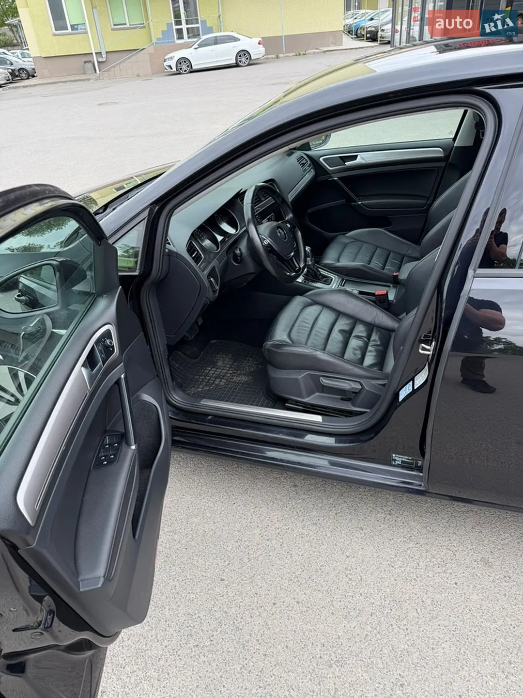 2014 Volkswagen Golf - мініатюра 9
