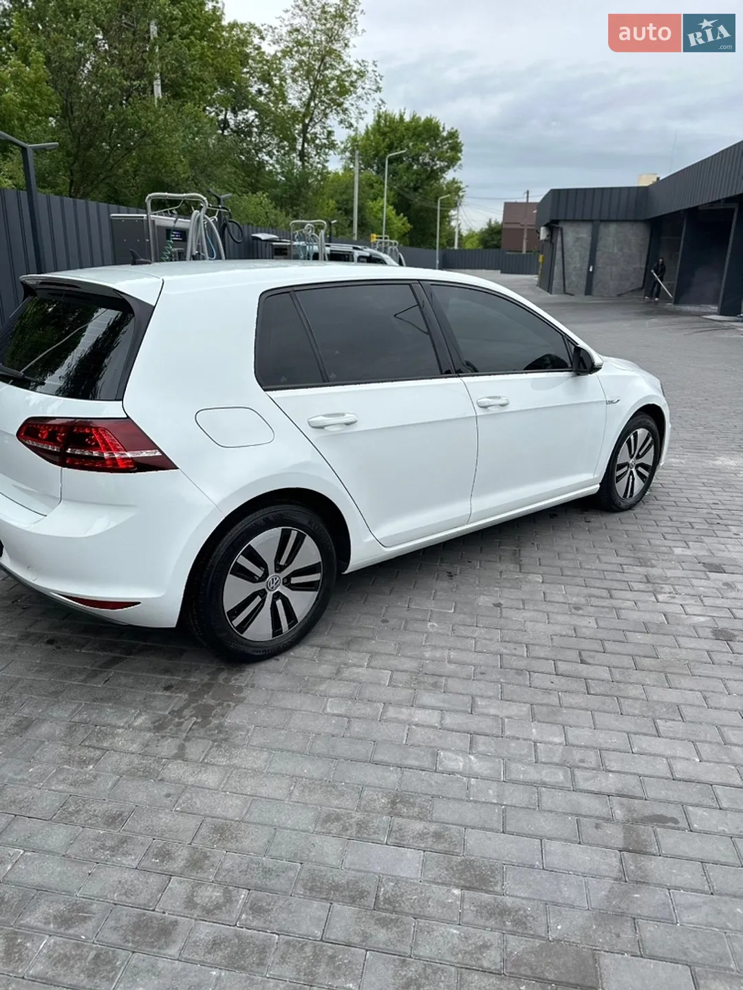 2014 Volkswagen Golf - мініатюра 3