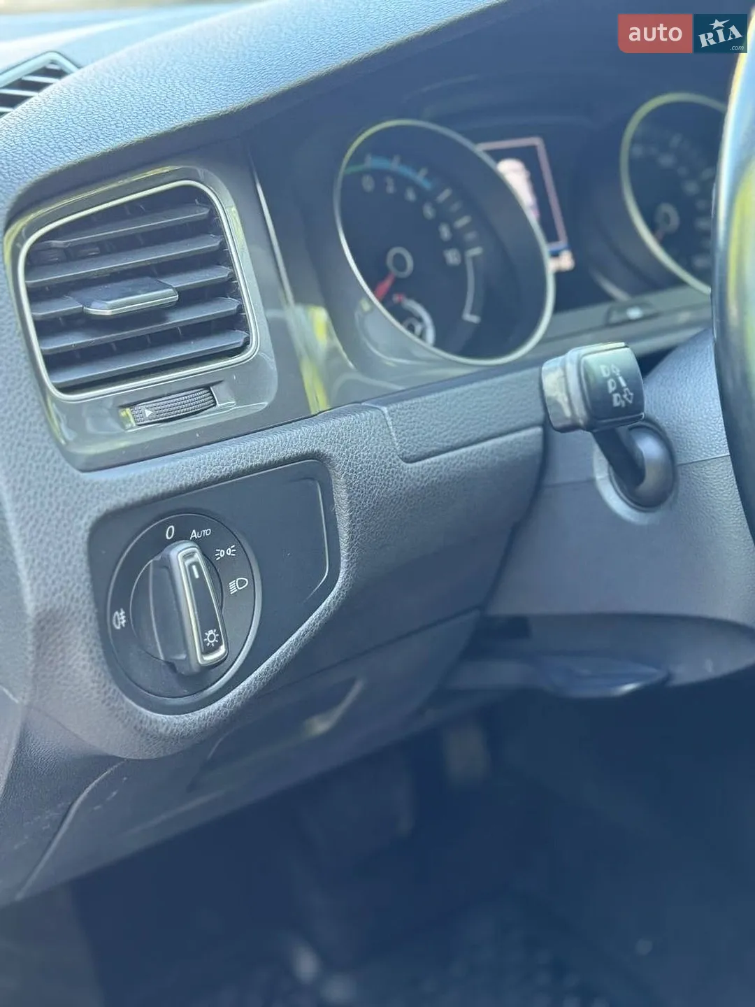2017 Volkswagen Golf - мініатюра 27