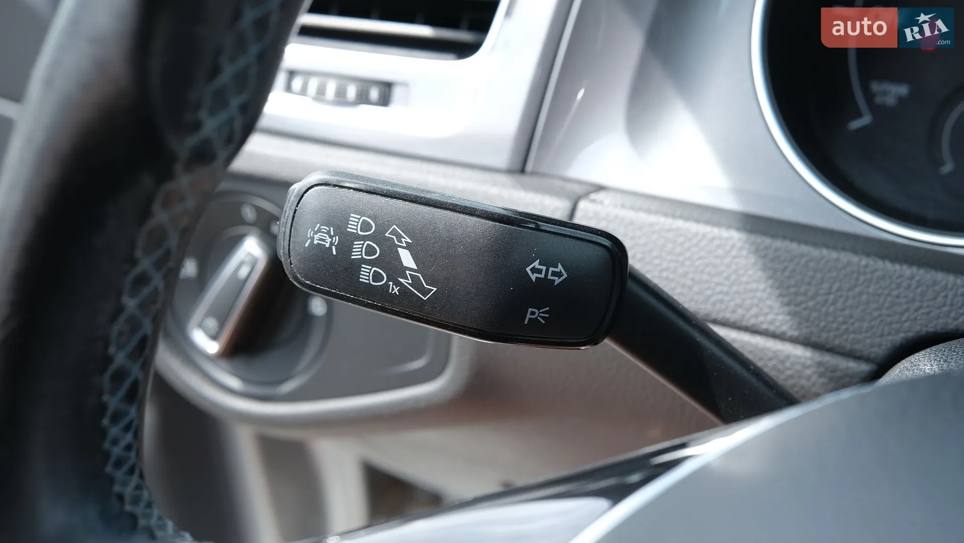2014 Volkswagen Golf - мініатюра 33