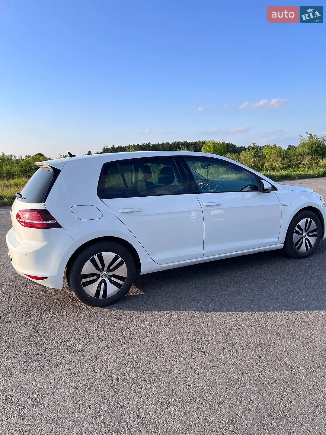 2014 Volkswagen Golf - мініатюра 5