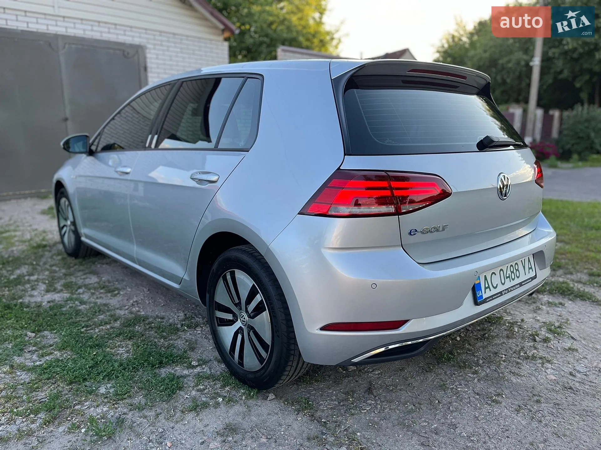2019 Volkswagen Golf - мініатюра 3