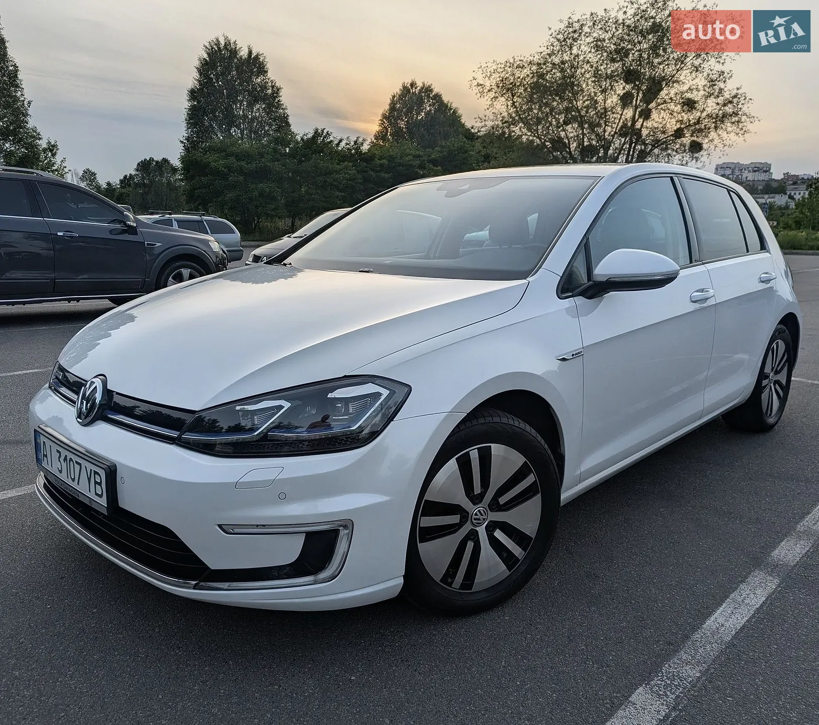 2018 Volkswagen Golf - фото 1