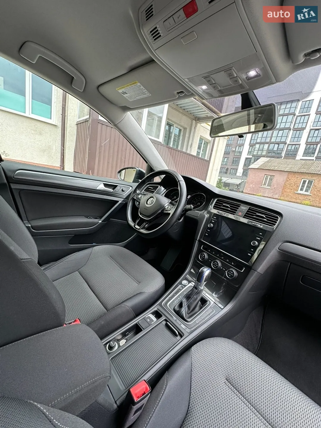 2017 Volkswagen Golf - мініатюра 13