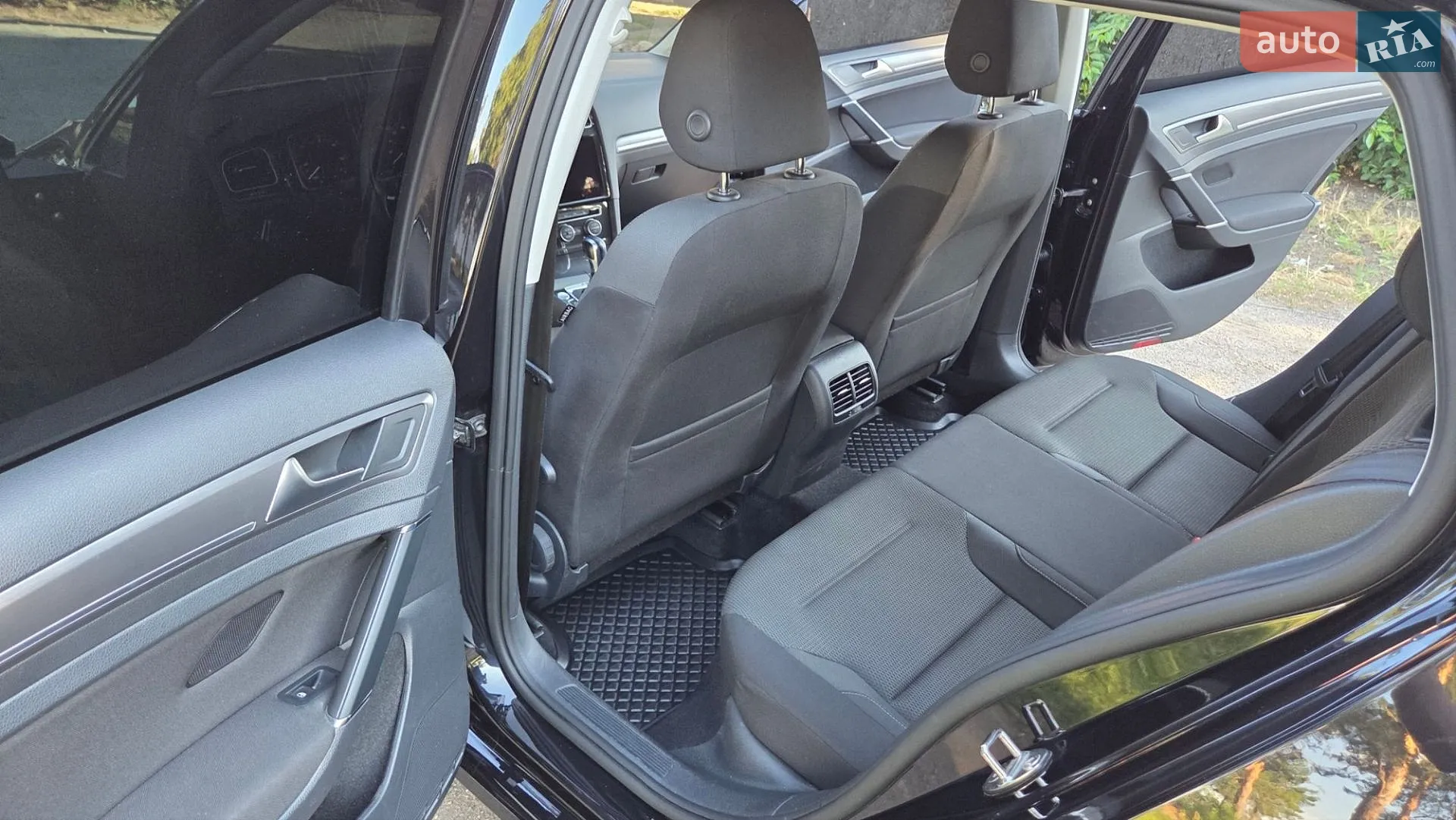 2019 Volkswagen Golf - мініатюра 13