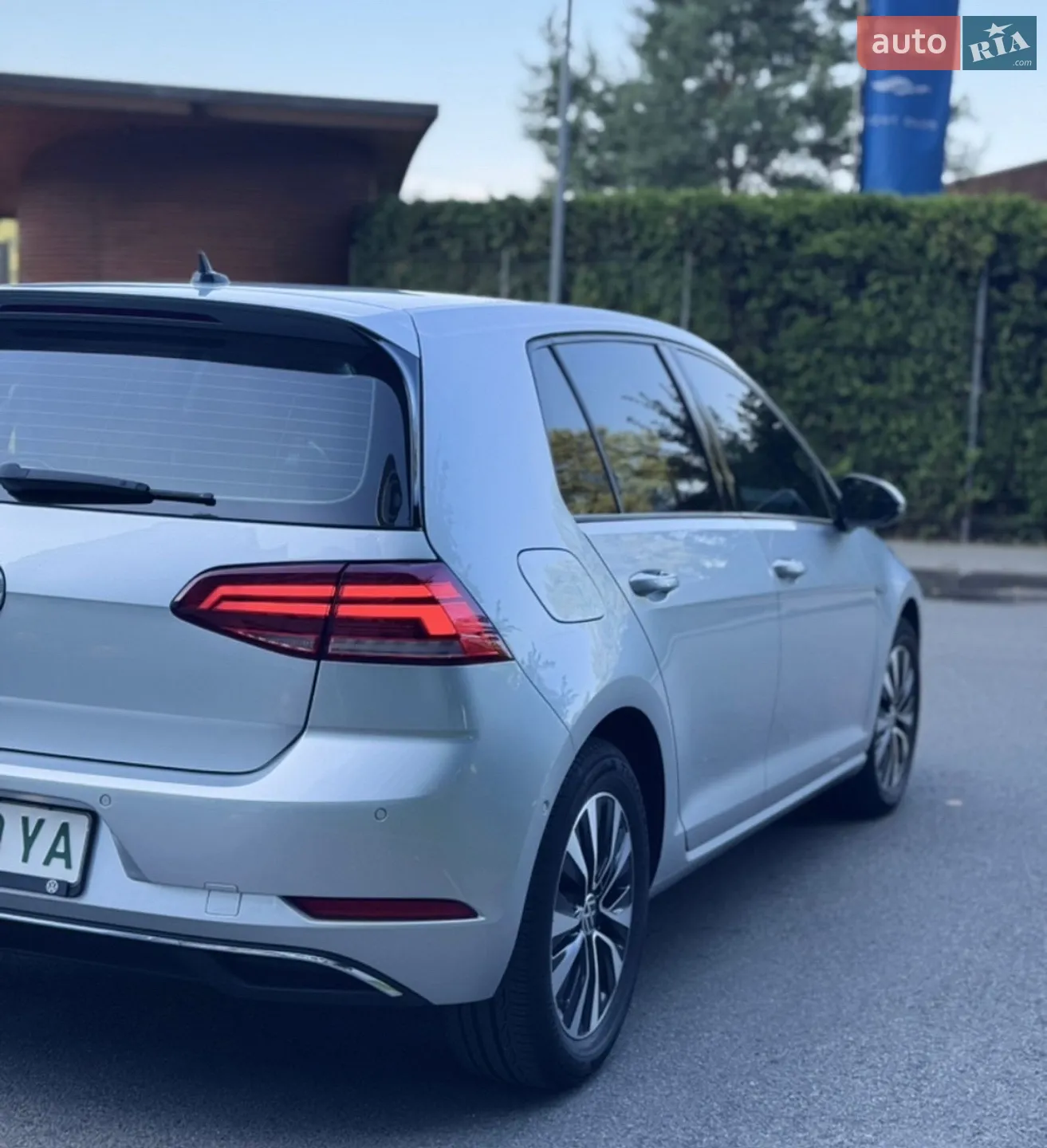 2019 Volkswagen Golf - мініатюра 8