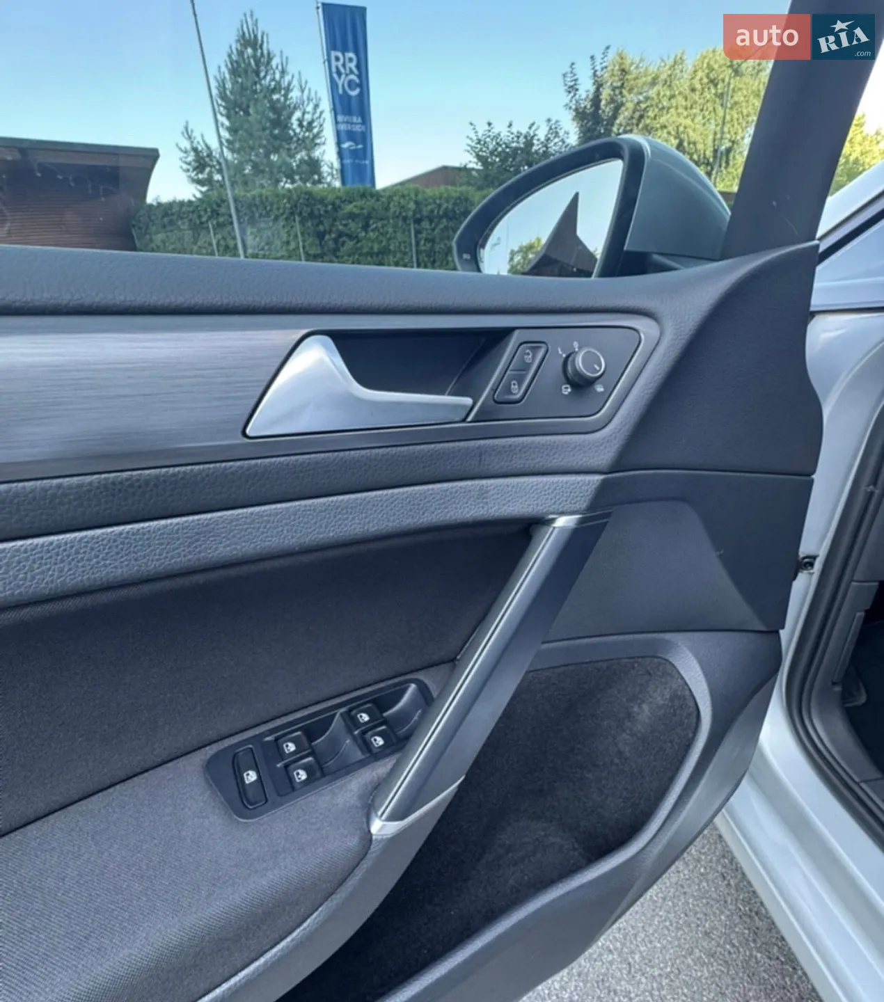 2019 Volkswagen Golf - мініатюра 21