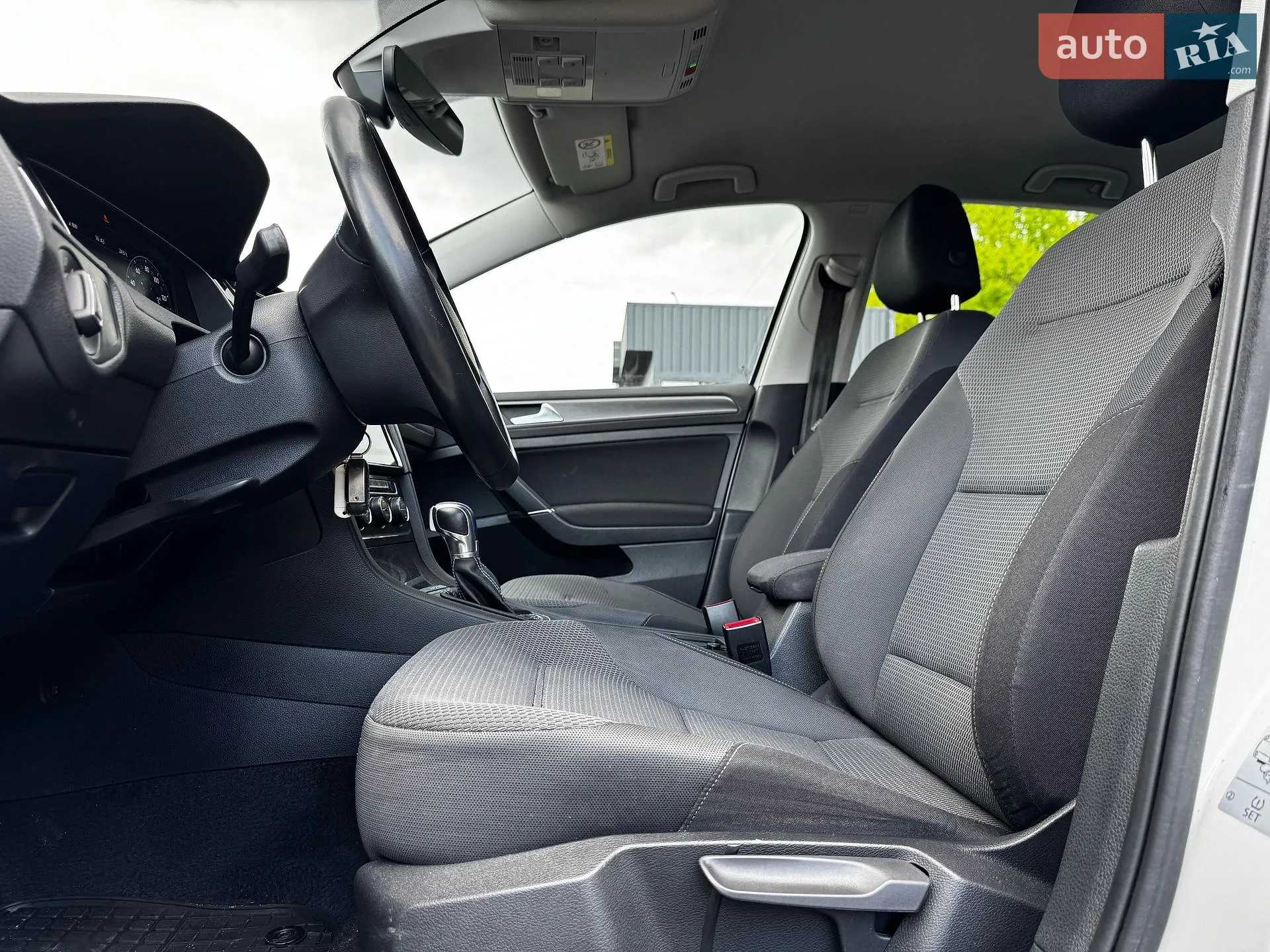 2017 Volkswagen Golf - мініатюра 17