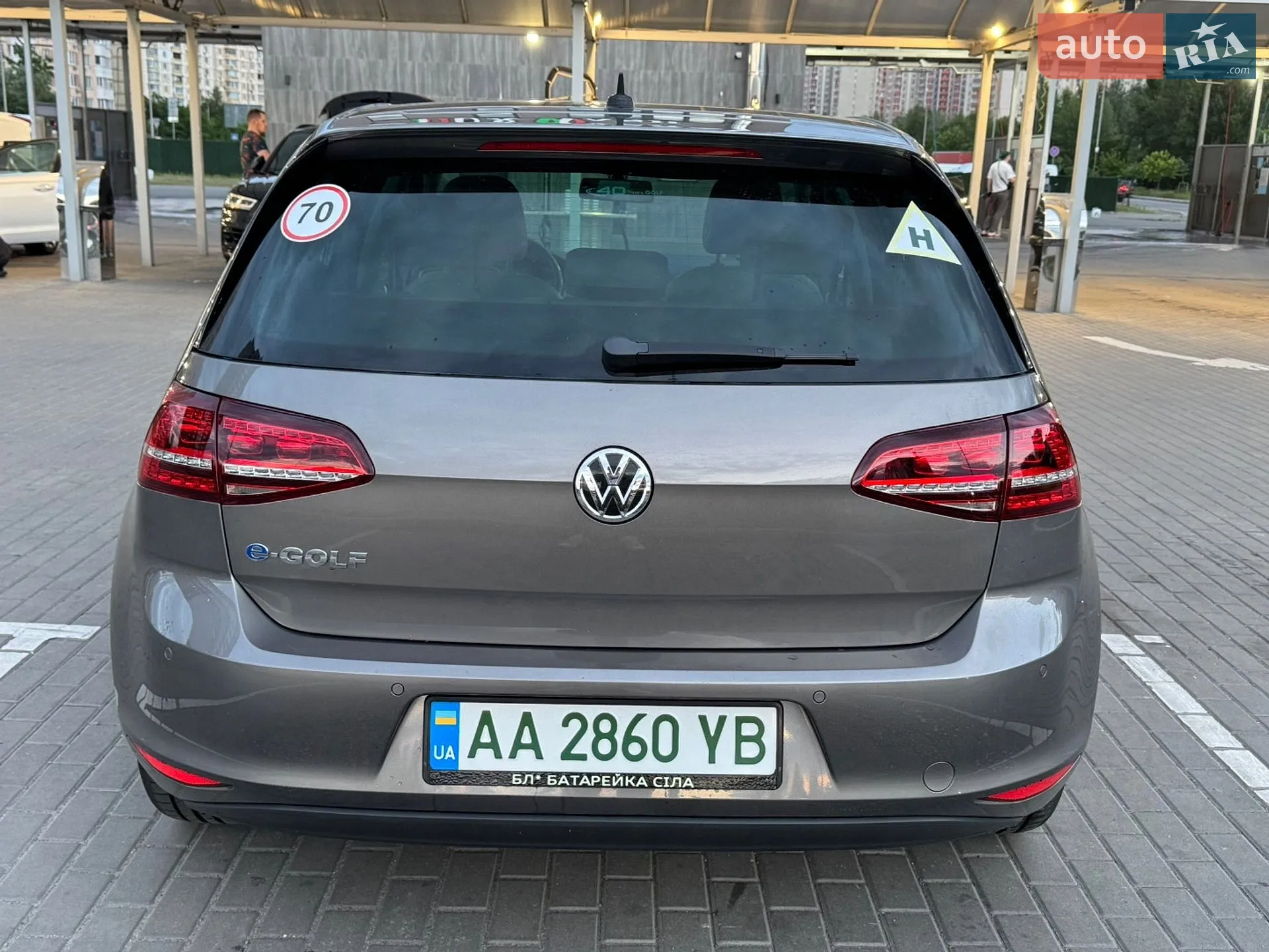 2014 Volkswagen Golf - мініатюра 12
