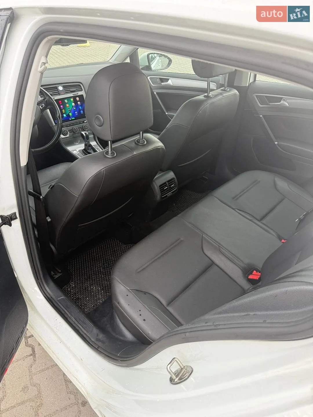 2014 Volkswagen Golf - мініатюра 18