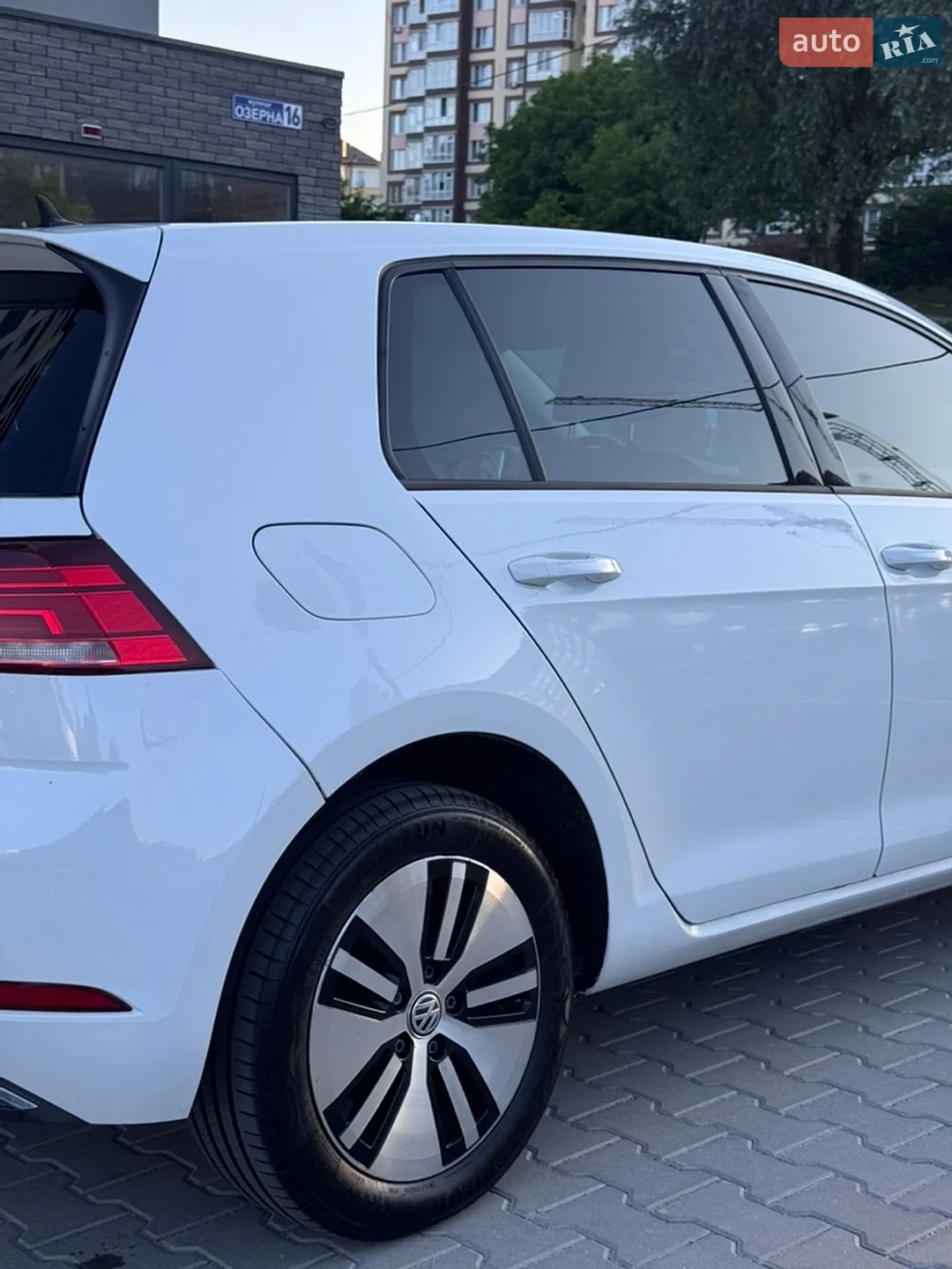 2017 Volkswagen Golf - мініатюра 17