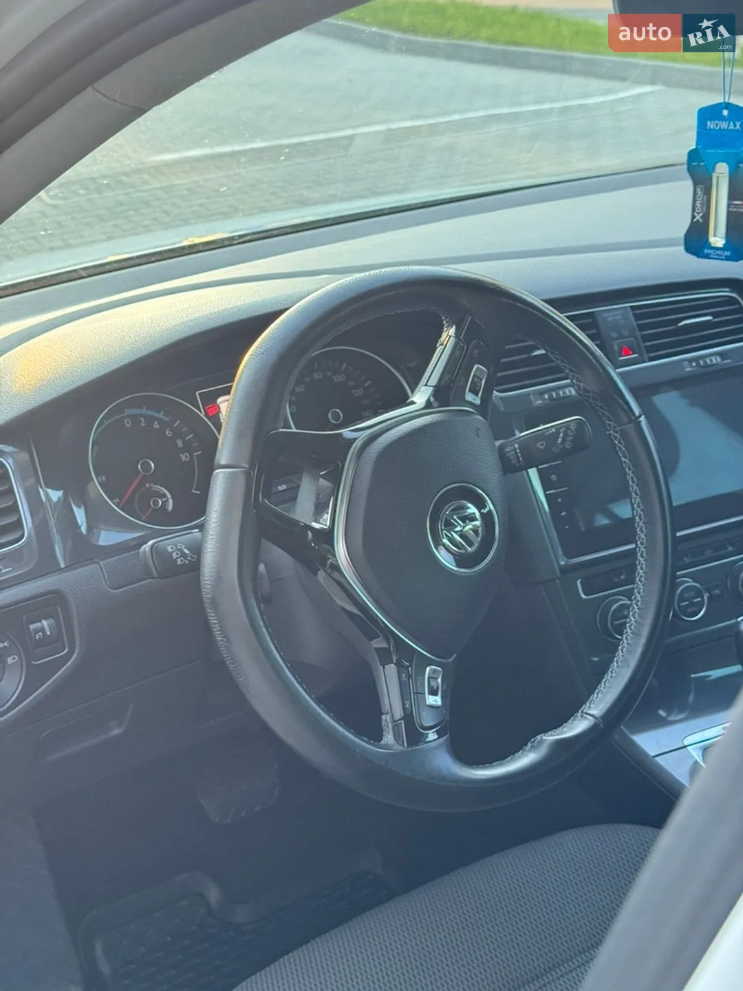 2017 Volkswagen Golf - мініатюра 23