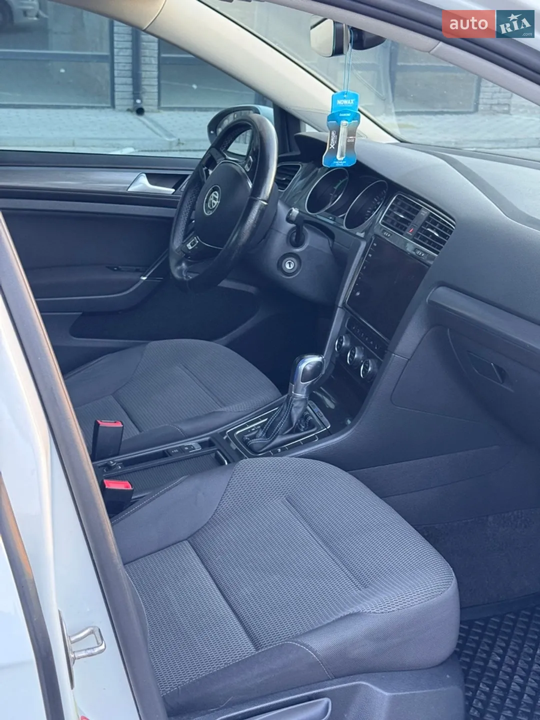 2017 Volkswagen Golf - мініатюра 39