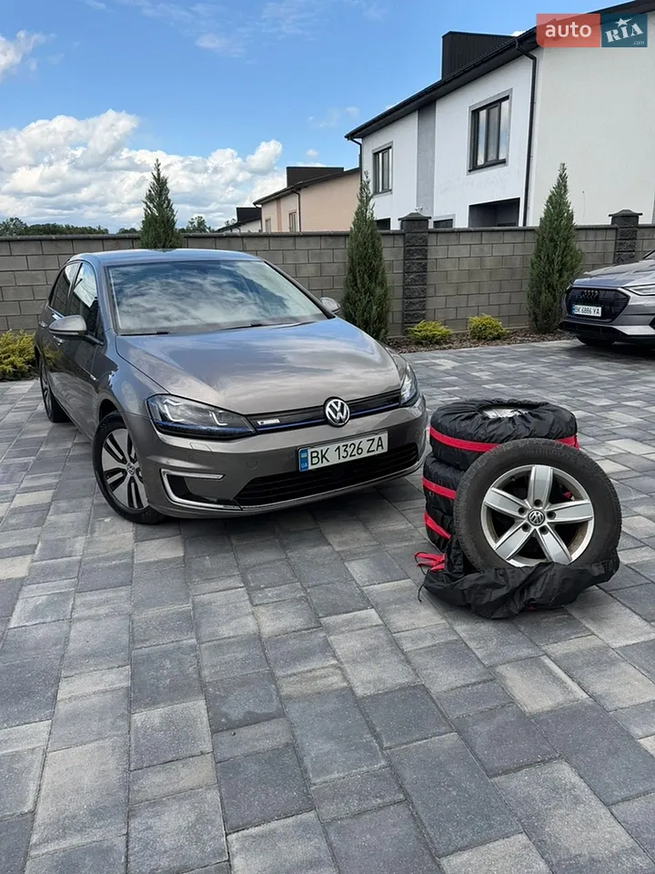 2015 Volkswagen Golf - мініатюра 32