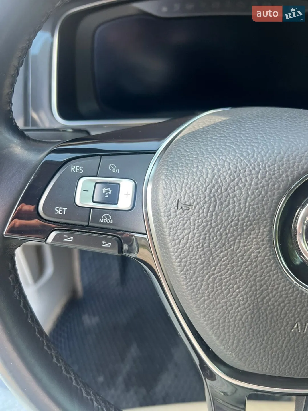 2018 Volkswagen Golf - мініатюра 35