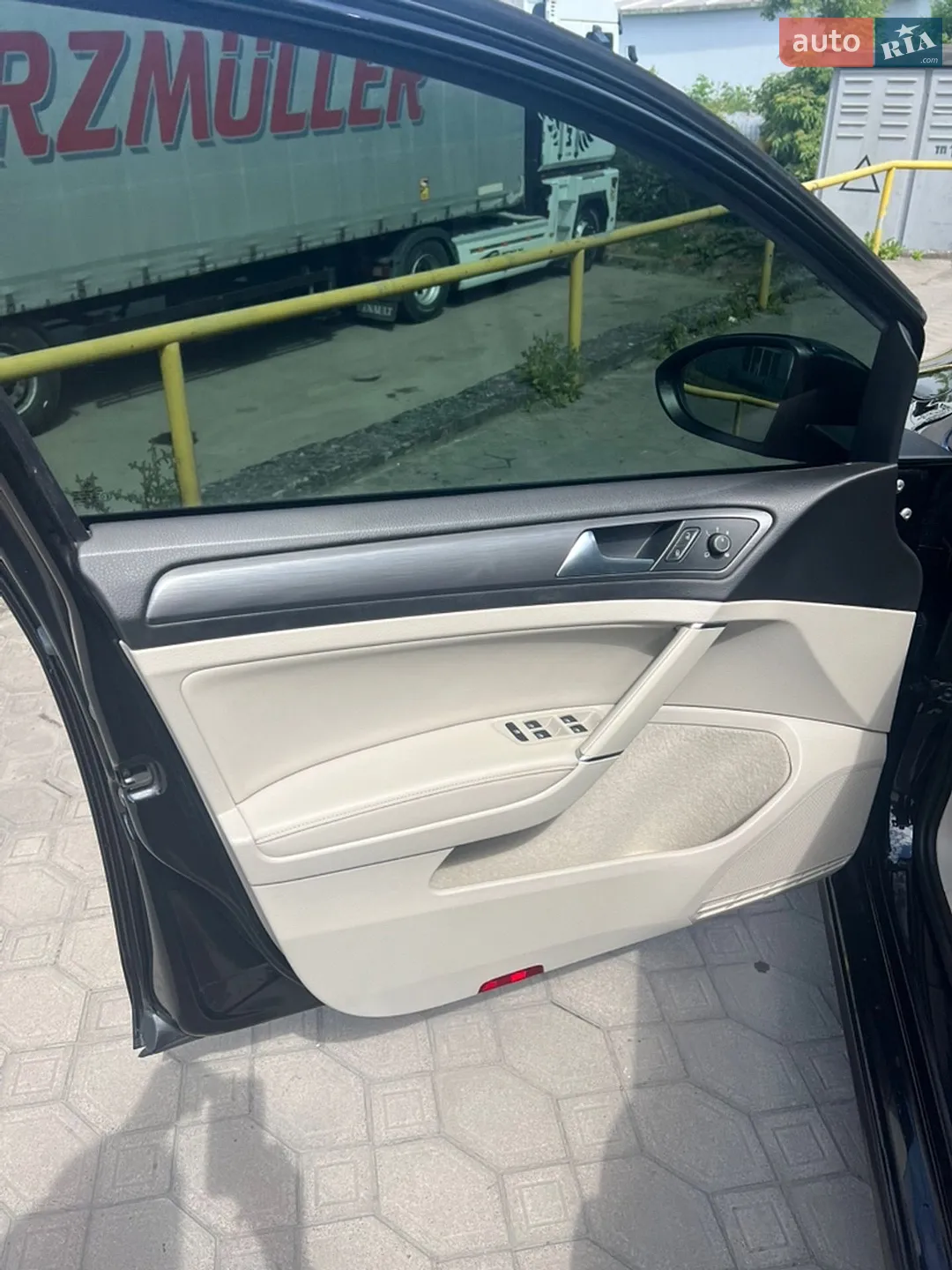2019 Volkswagen Golf - мініатюра 5