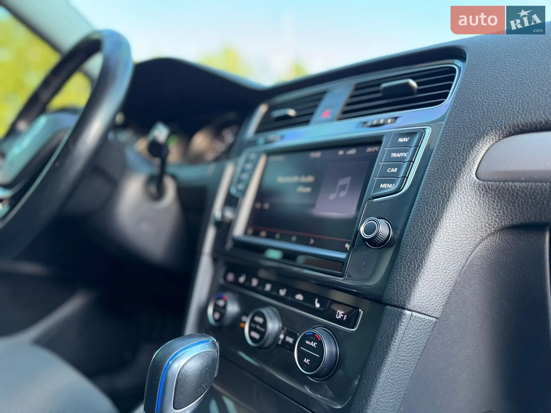 2014 Volkswagen Golf - мініатюра 27