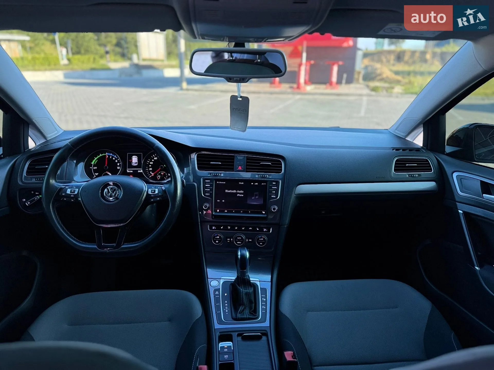 2014 Volkswagen Golf - мініатюра 32