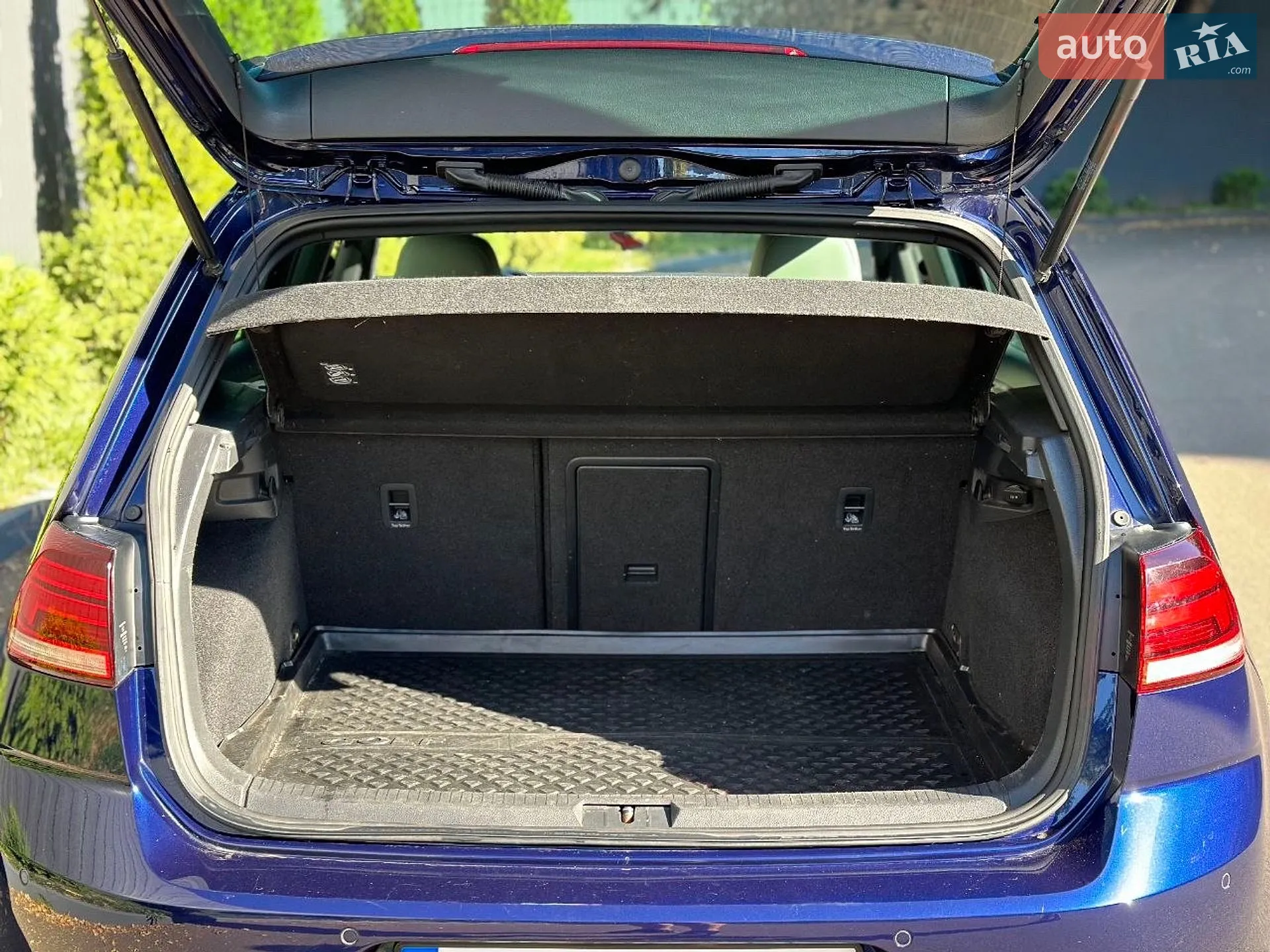2017 Volkswagen Golf - мініатюра 9