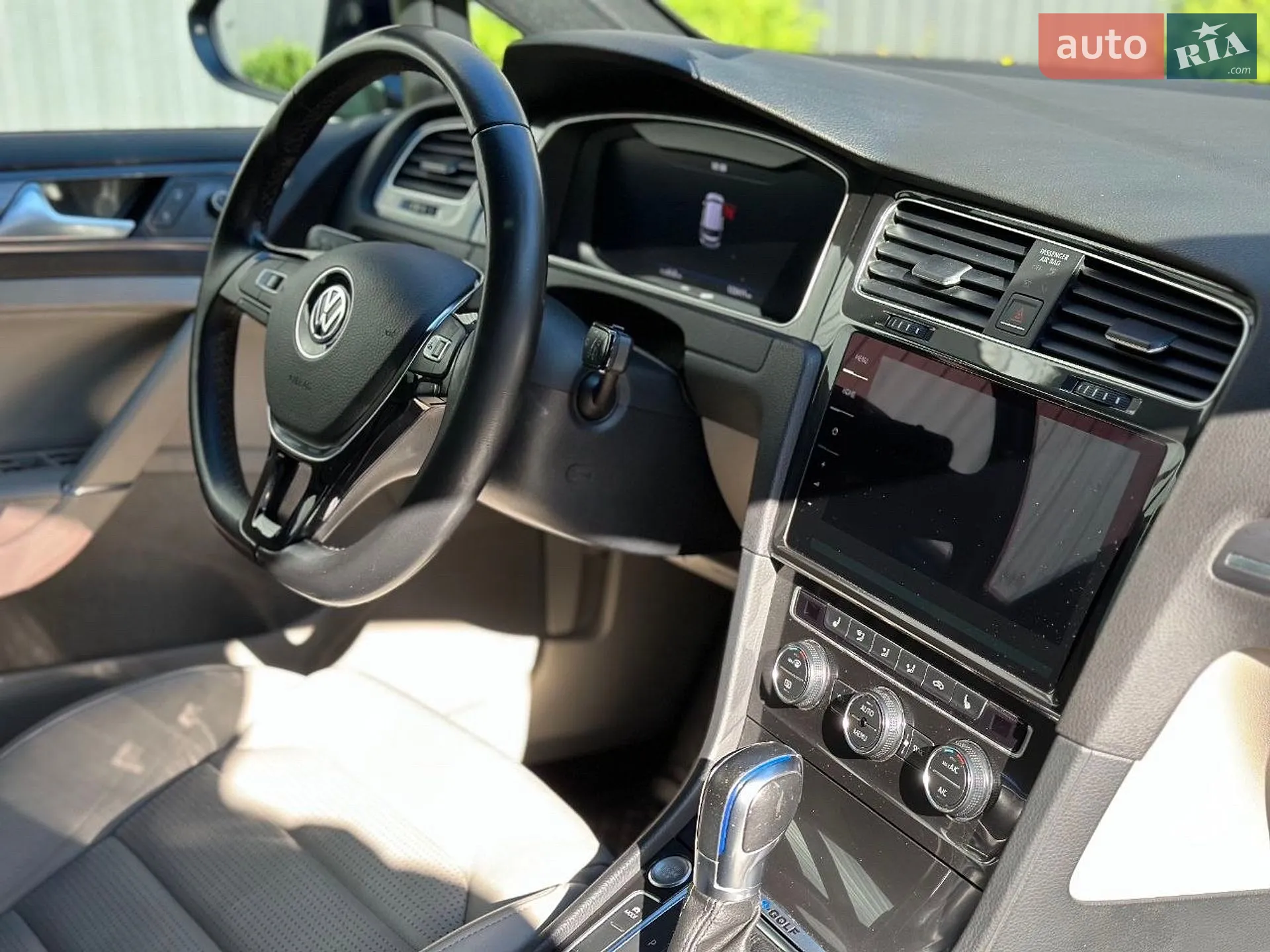 2017 Volkswagen Golf - мініатюра 15