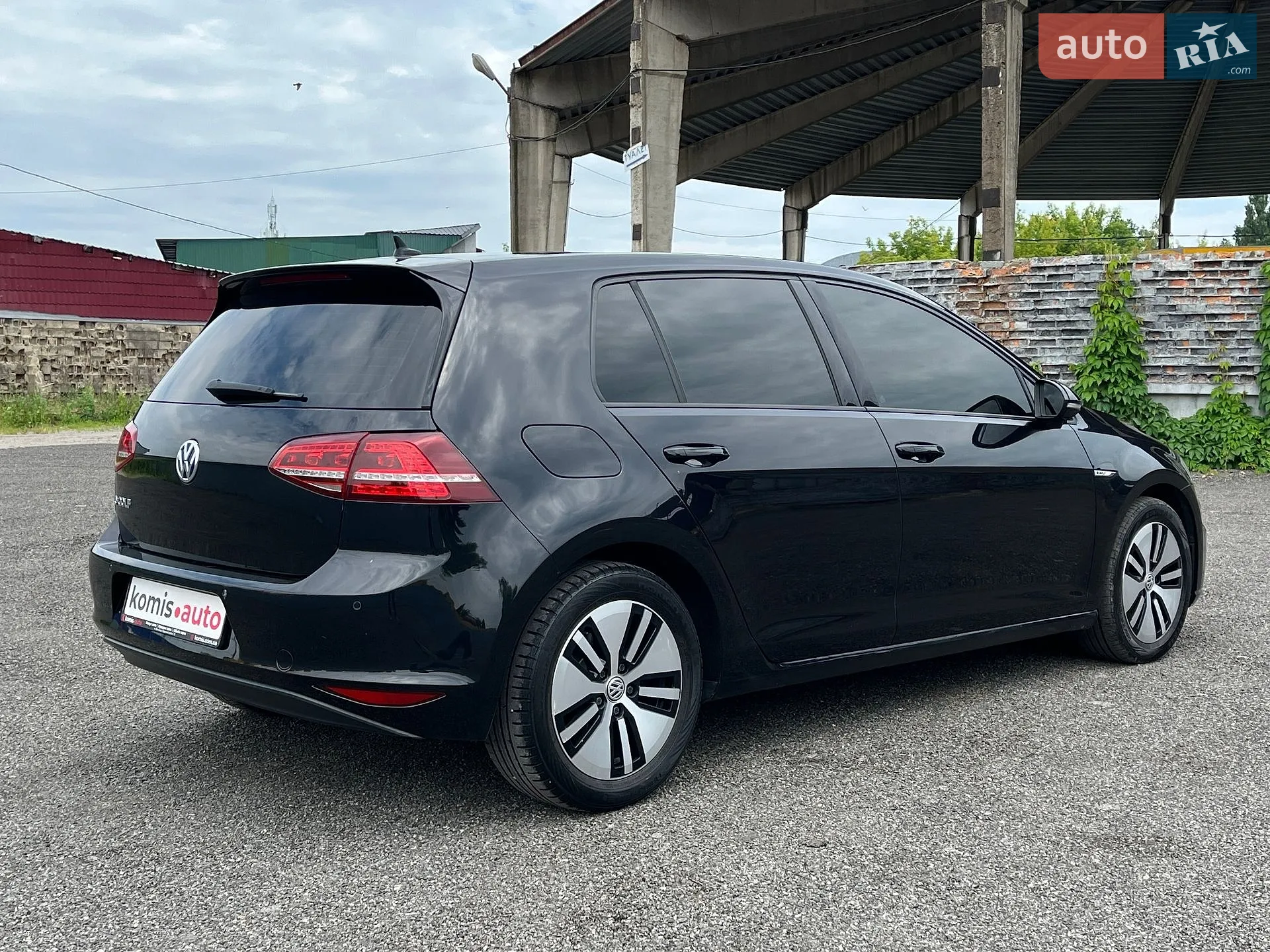 2015 Volkswagen Golf - мініатюра 30