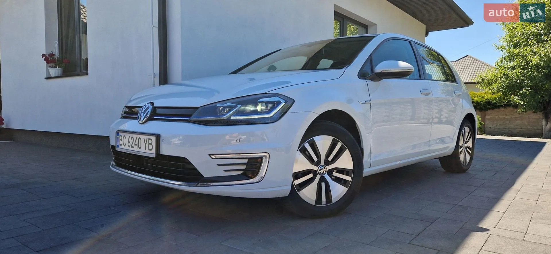 2020 Volkswagen Golf - мініатюра 17