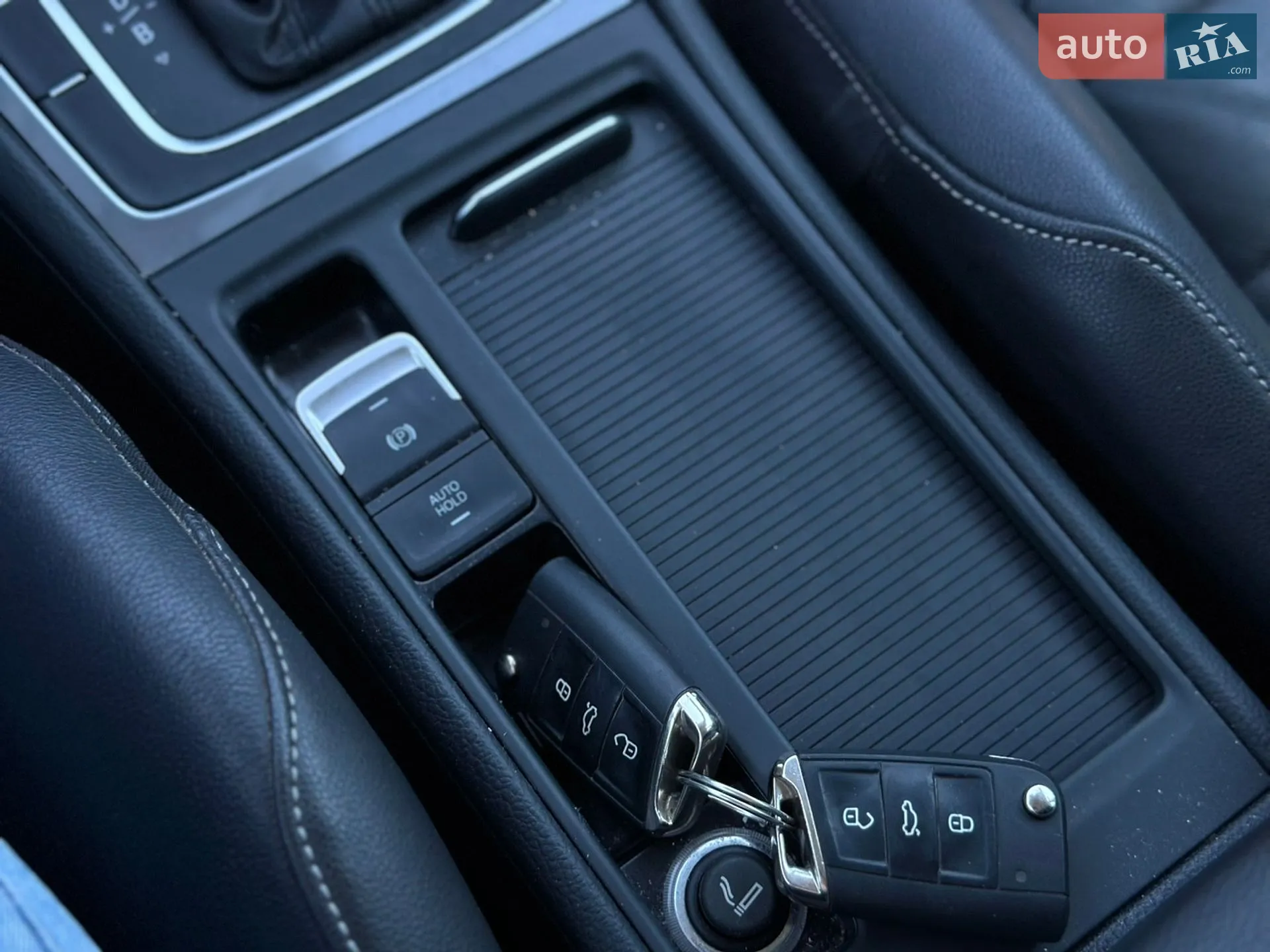 2016 Volkswagen Golf - мініатюра 32