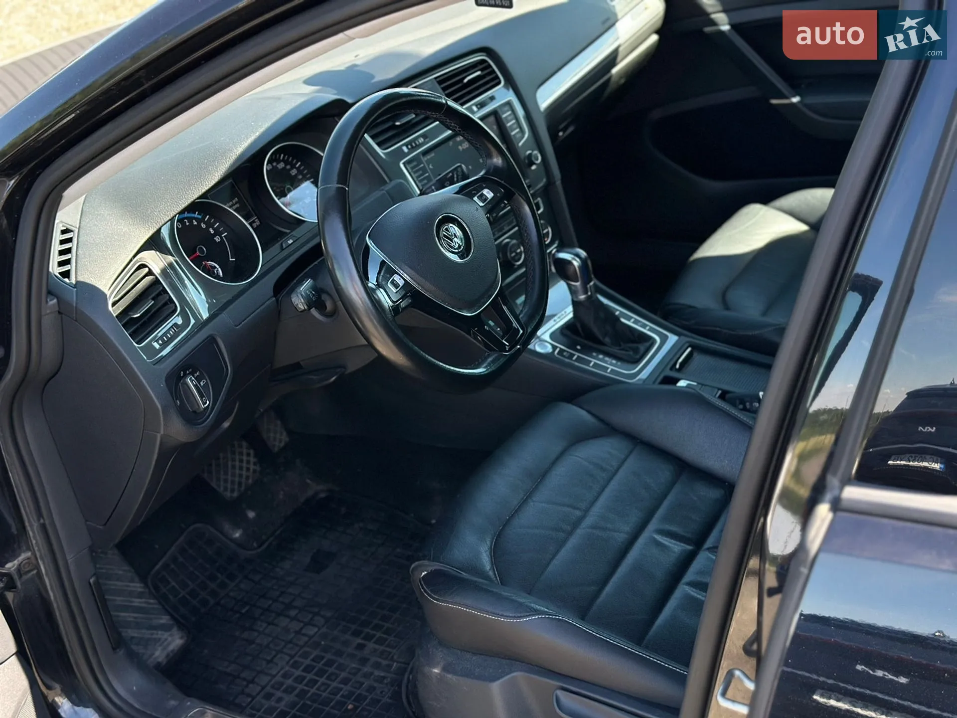 2016 Volkswagen Golf - мініатюра 38