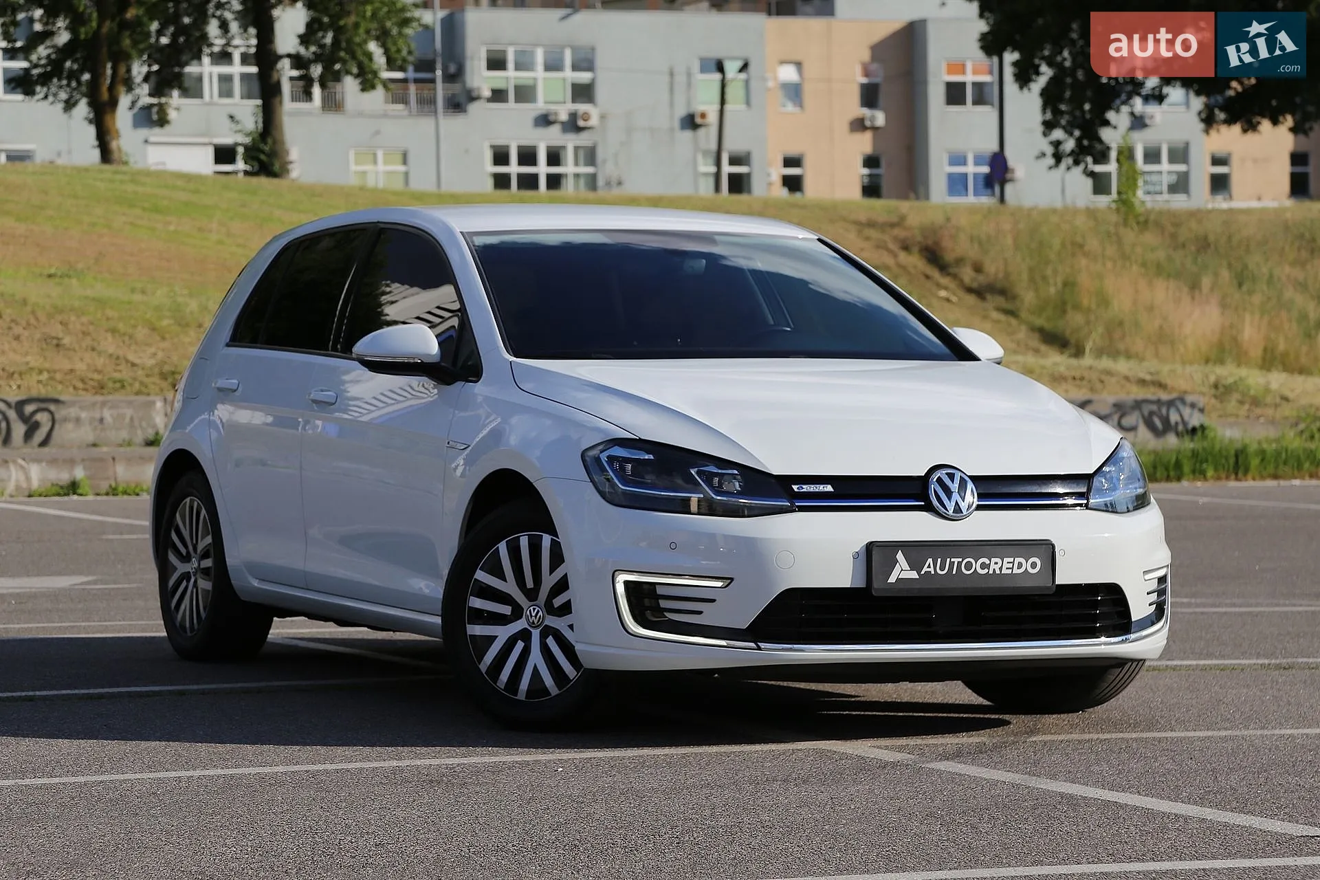 2019 Volkswagen Golf - фото 1