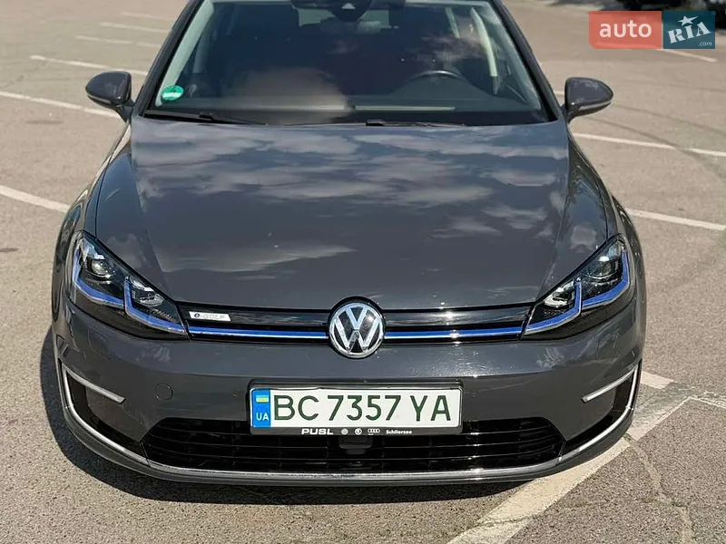 Volkswagen e-Golf 2018 VIN WVWZZZAUZK8902194 фото оголошення 2 з 47