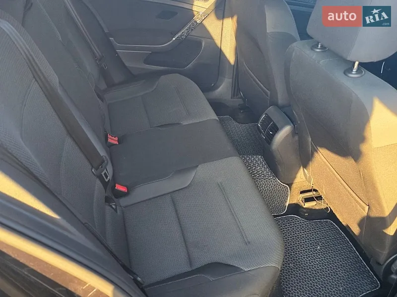 Volkswagen e-Golf 2018 VIN WVWZZZAUZJ8907334 фото оголошення 15 з 41