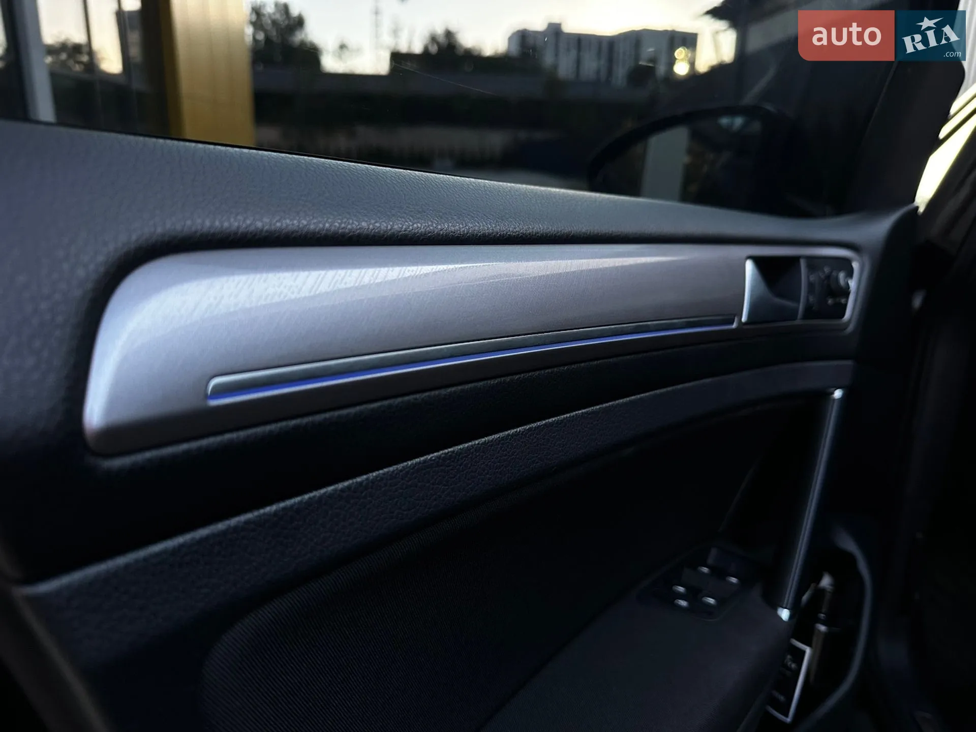2015 Volkswagen Golf - мініатюра 4