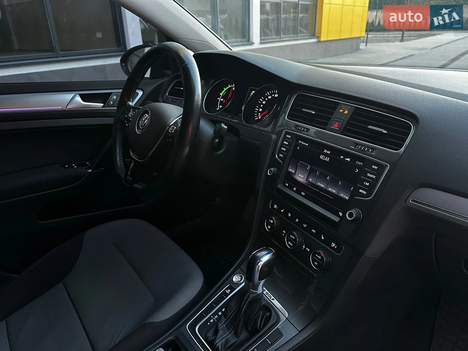 2015 Volkswagen Golf - мініатюра 31