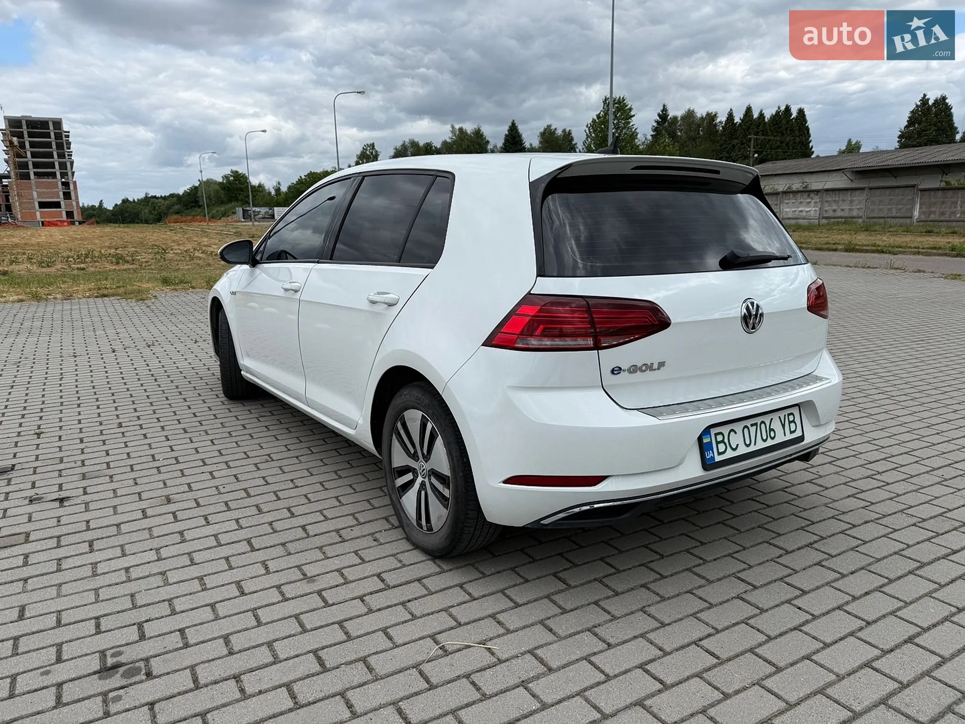 2019 Volkswagen Golf - мініатюра 2