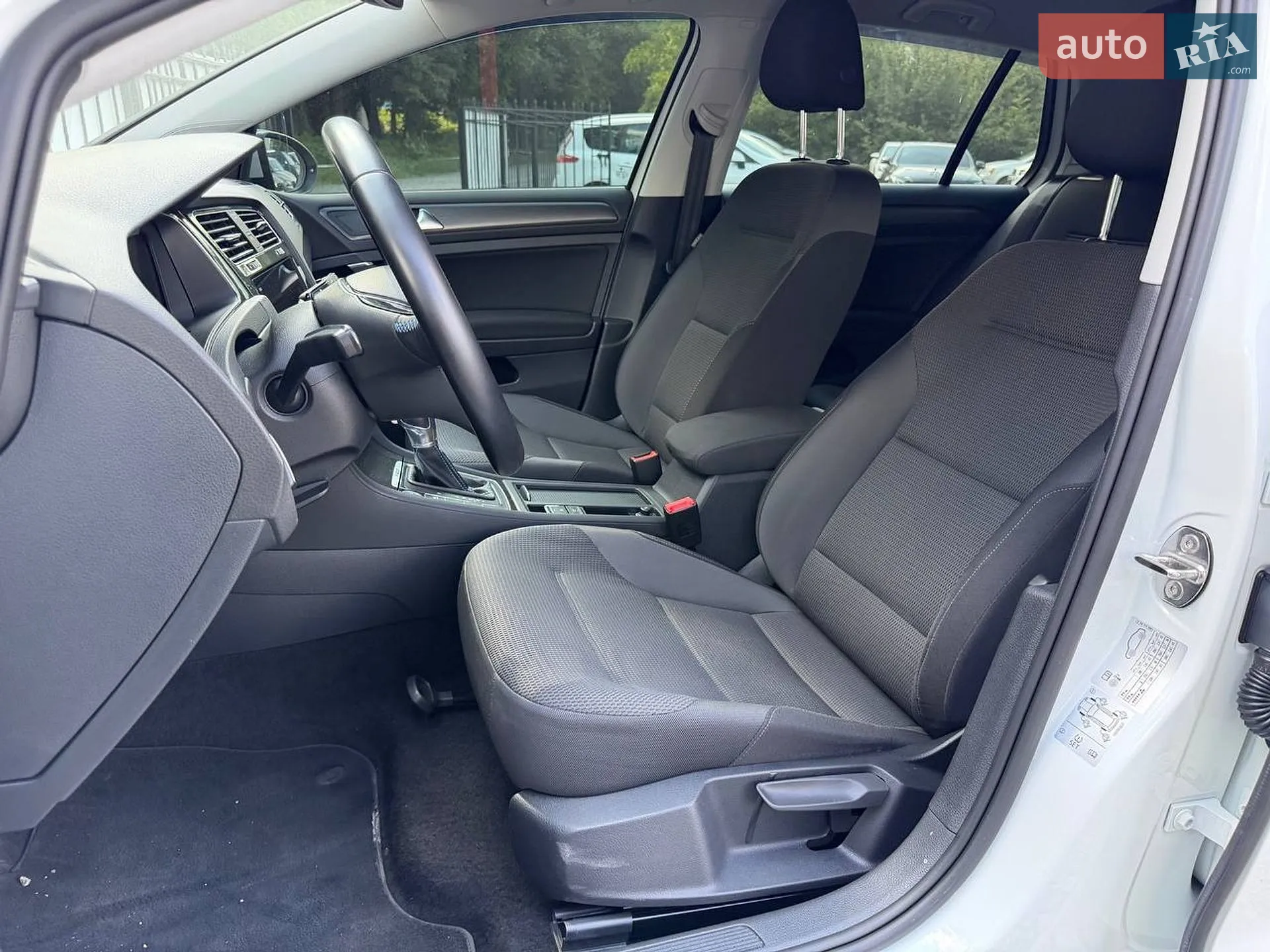 2018 Volkswagen Golf - мініатюра 24