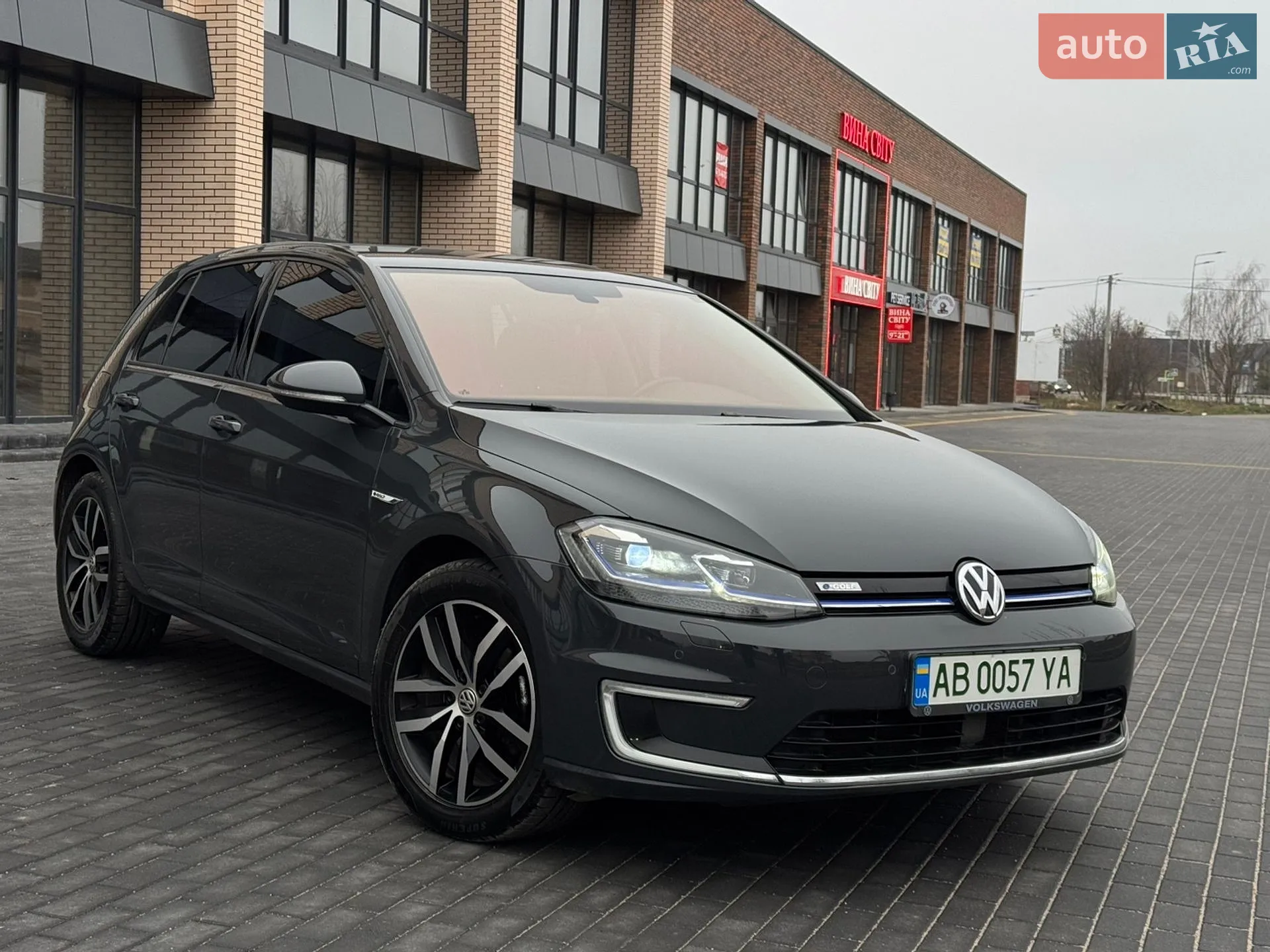 2018 Volkswagen Golf - мініатюра 4